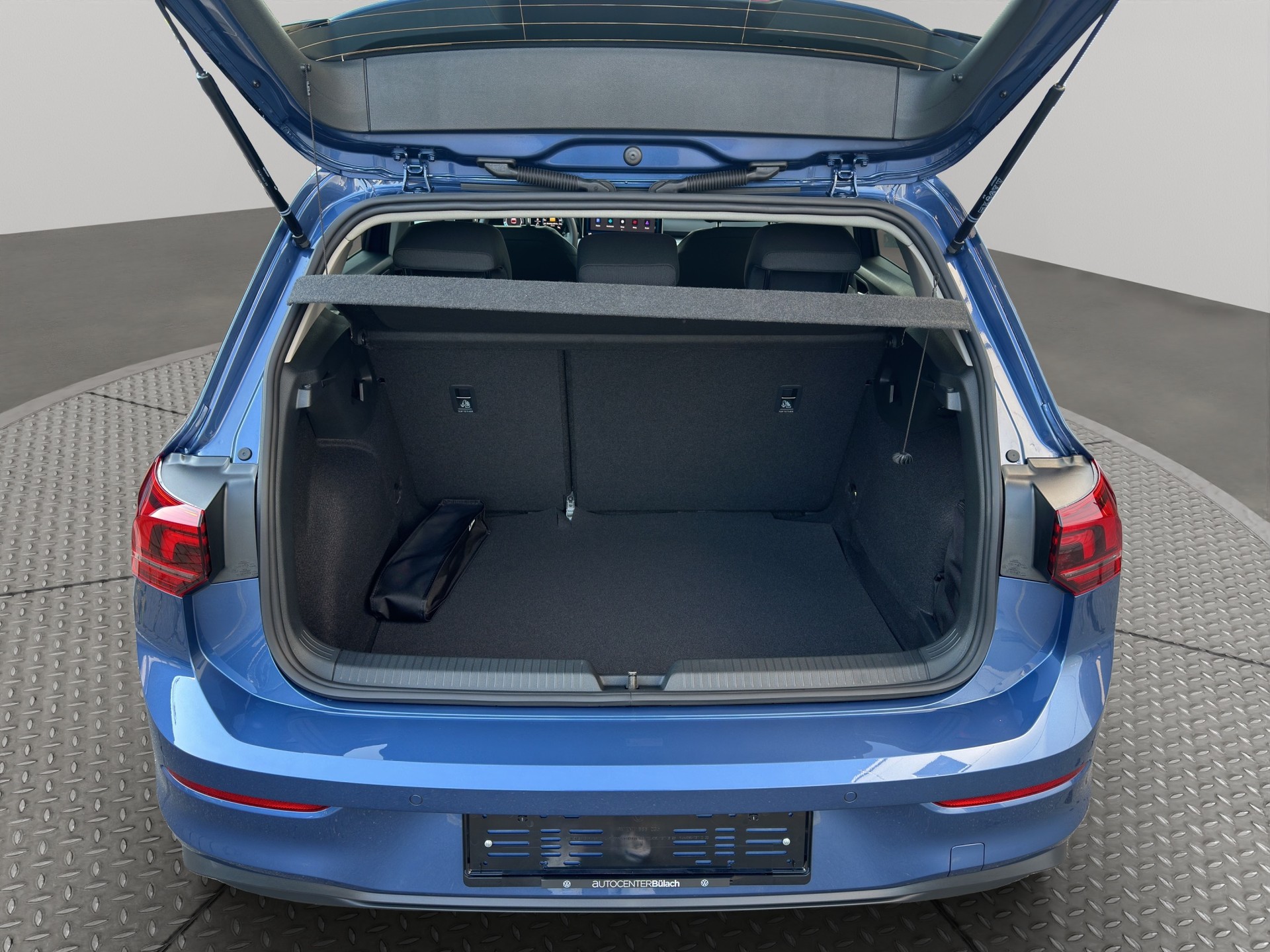 VW Golf 1.5 e TSI mHEV Value DSG-image-15