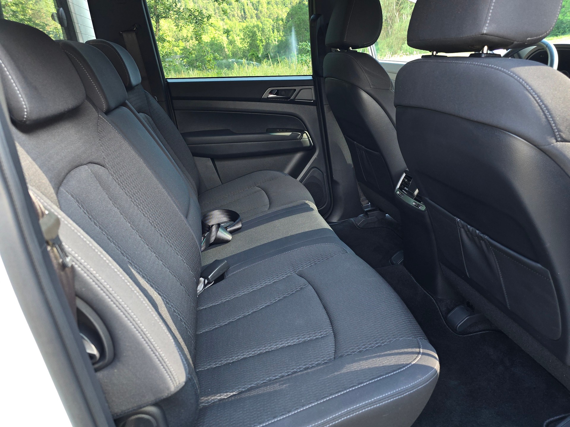KGM-SsangYong Musso 2.2 Platinum 4WD A-image-16