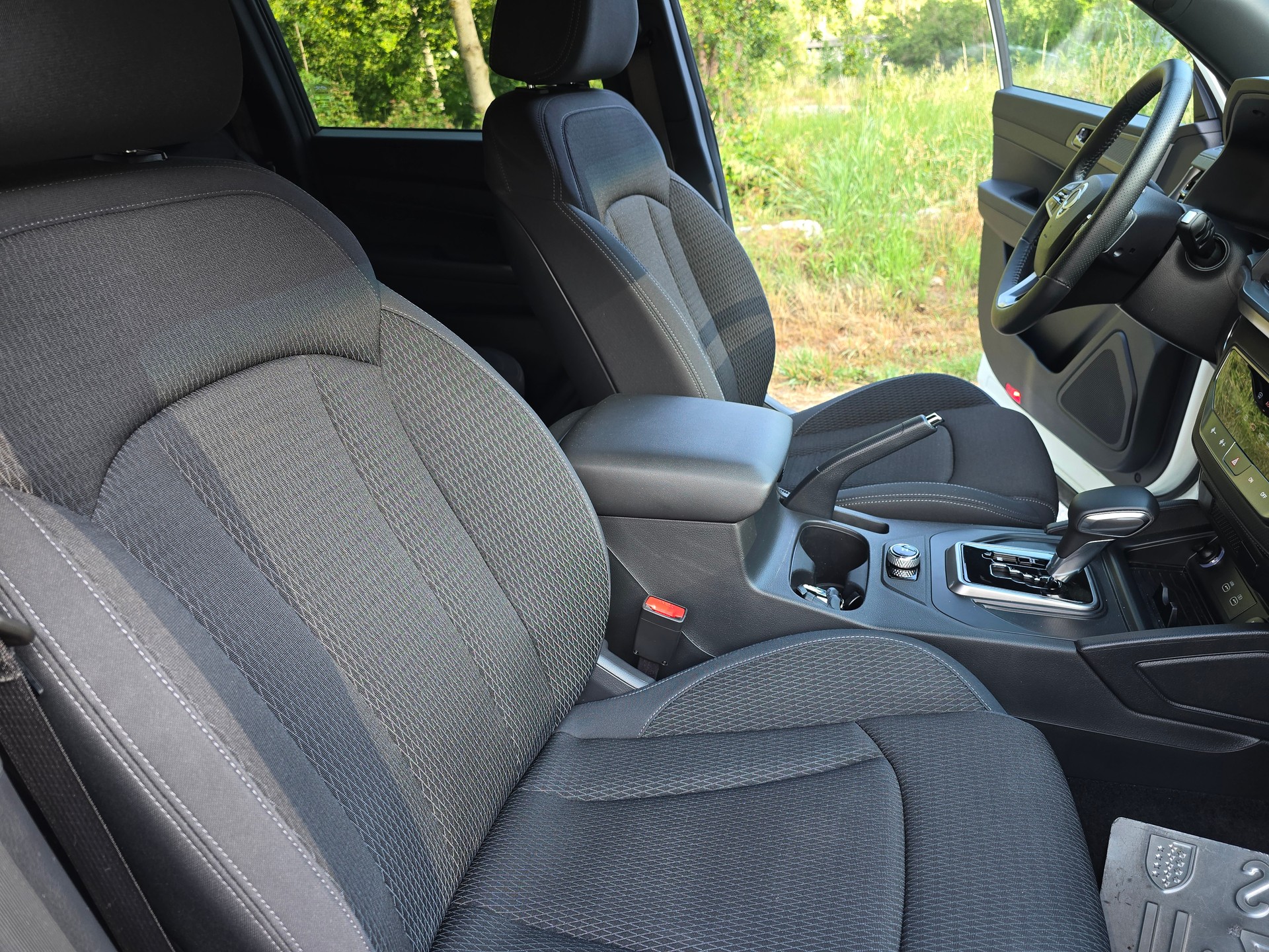 KGM-SsangYong Musso 2.2 Platinum 4WD A-image-15