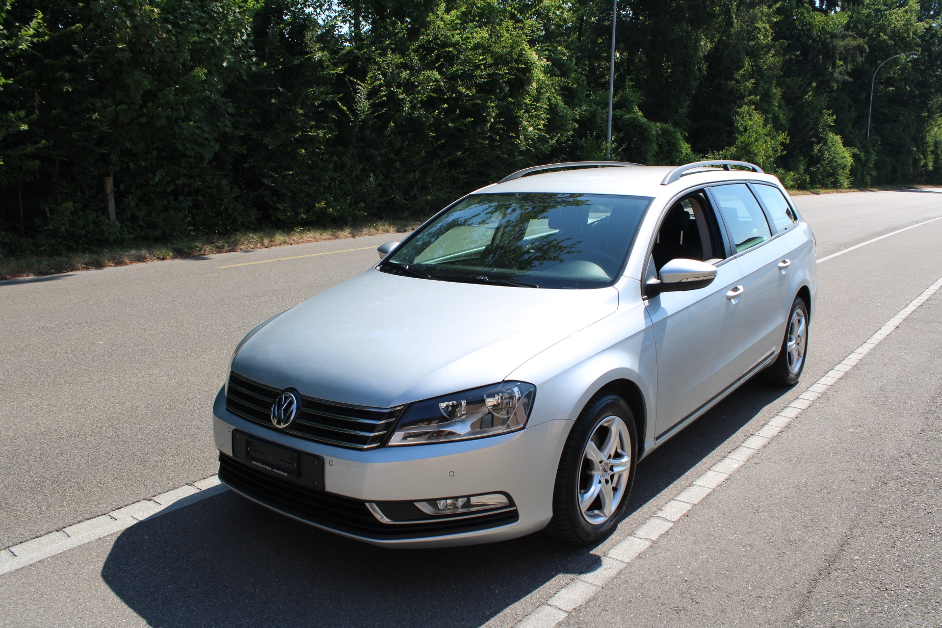 VW Passat Variant 2.0 TDI BMT Trendline DSG-image-0