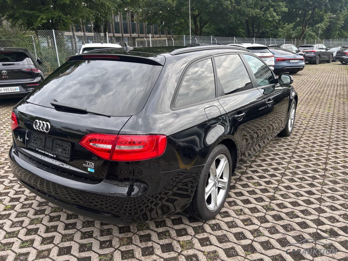 AUDI A4 Avant 2.0 TDI quattro S-tronic-image-5
