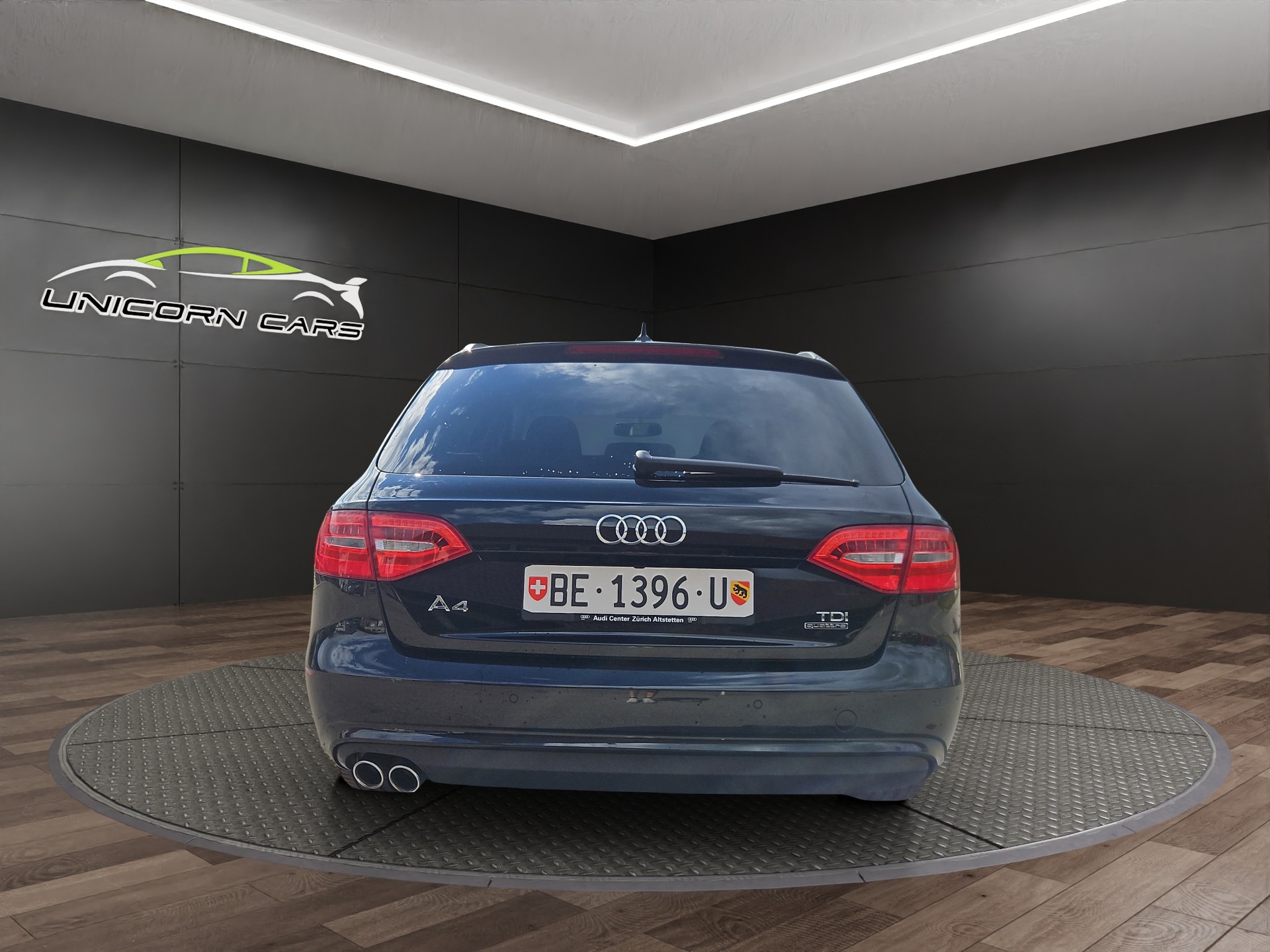 AUDI A4 Avant 2.0 TDI quattro S-tronic-image-5