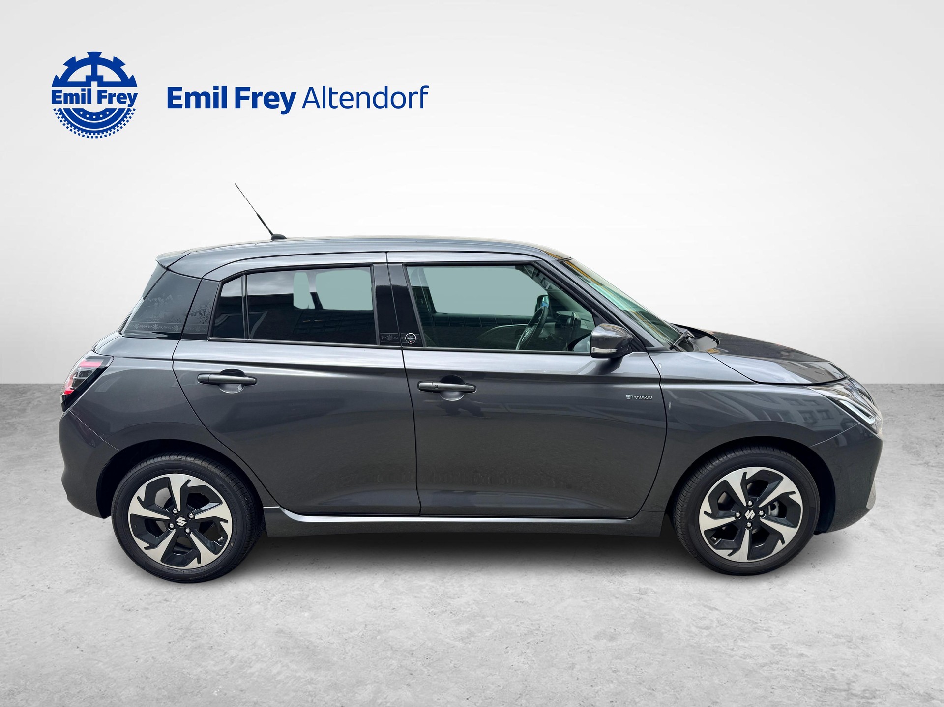 SUZUKI Swift 1.2 Tradizio Top Hybrid-image-5