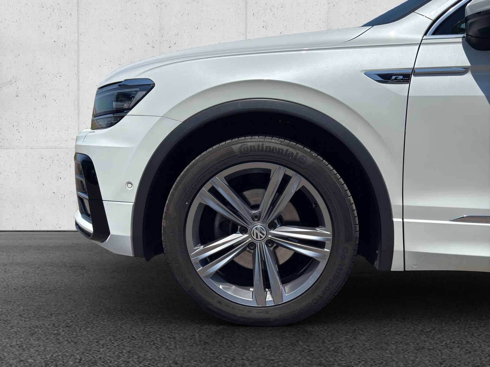 VW Tiguan 2.0 TDI SCR Highline4Motion DSG-image-15