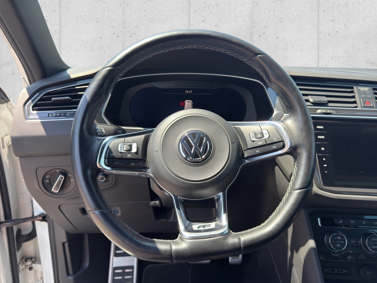VW Tiguan 2.0 TDI SCR Highline4Motion DSG-image-9