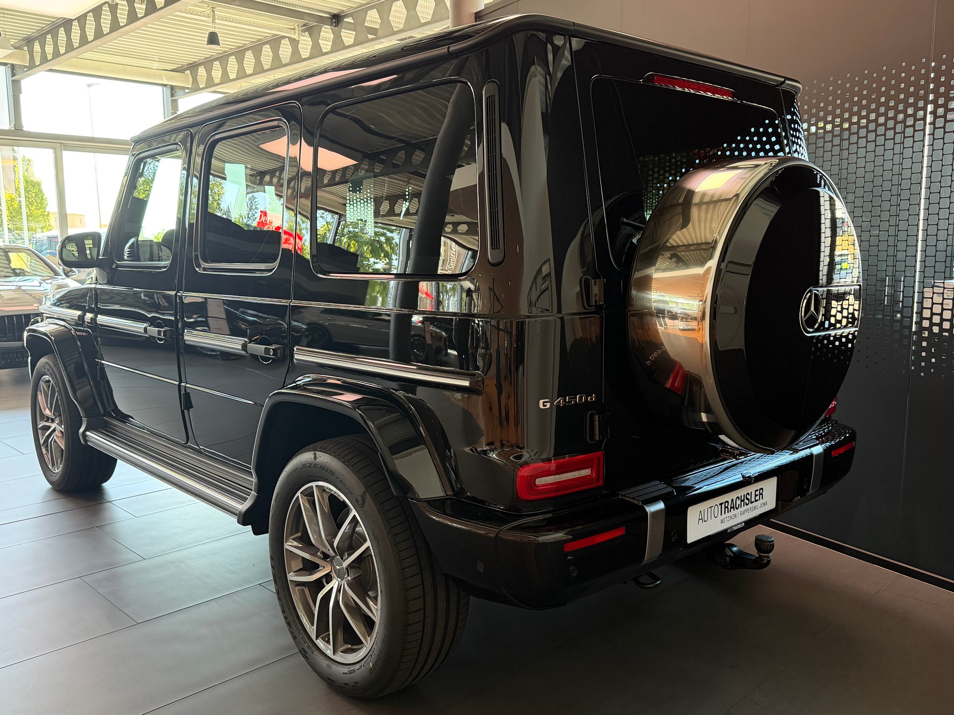 MERCEDES-BENZ G 450 d-image-2