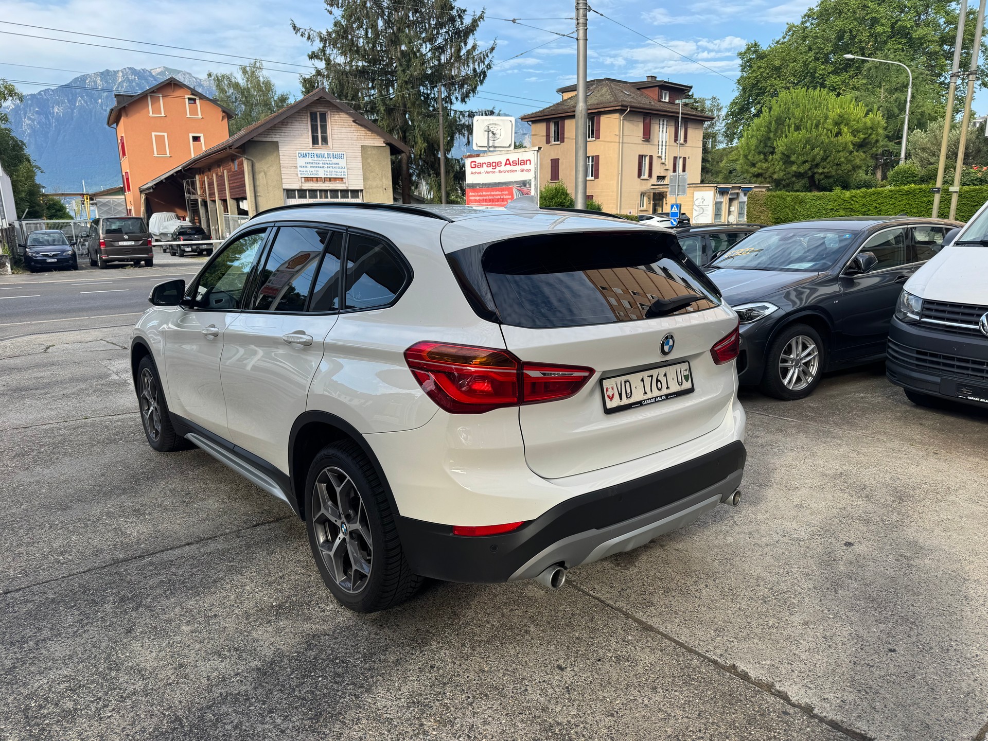 BMW X1 xDrive 20d Sport Line Steptronic-image-1