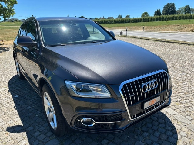 AUDI Q5 2.0 TFSI quattro tiptronic-image-2