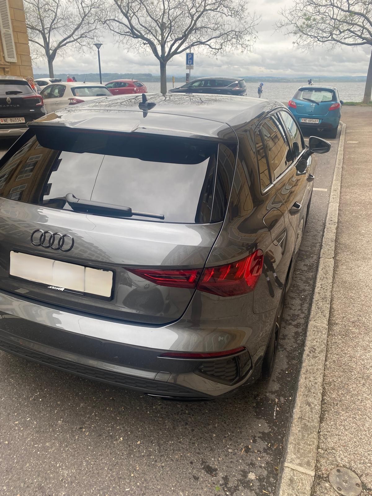 AUDI 1.5 35 TFSI S Line Attraction S-Tronic-image-1