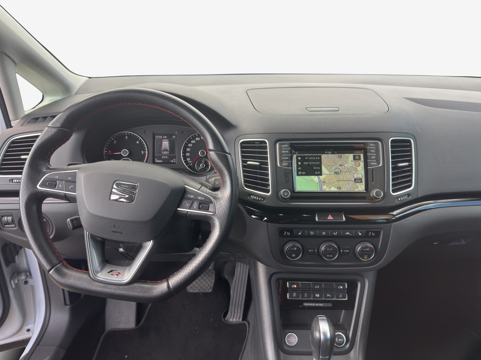 SEAT Alhambra 2.0 TDI 4Drive SWISS FR-image-8