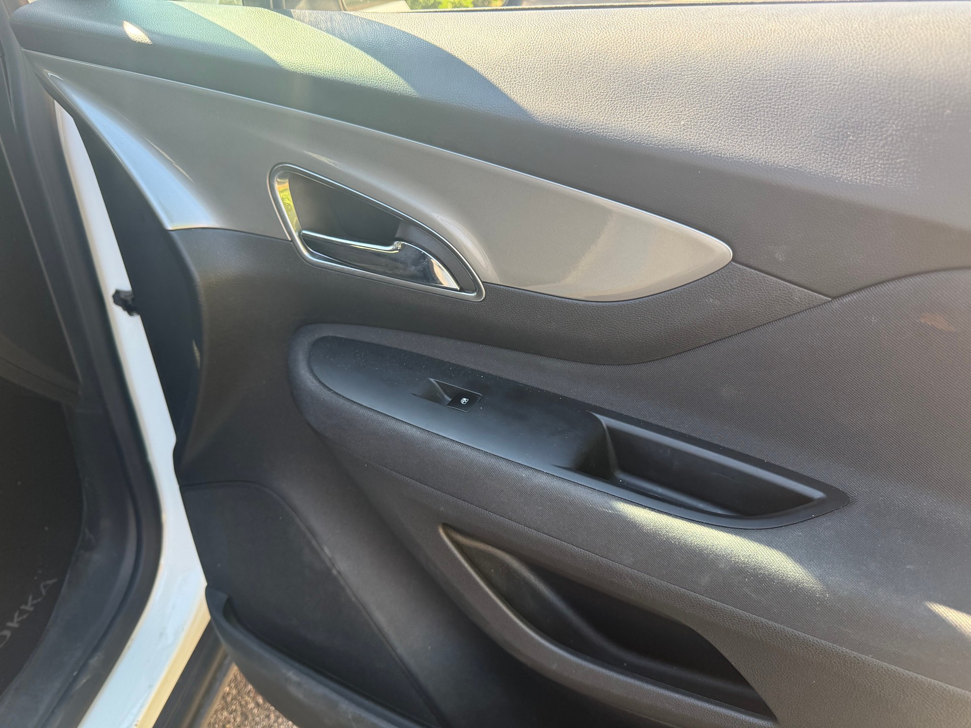 OPEL Mokka 1.4i 16V Turbo Color Edition 4WD-image-9