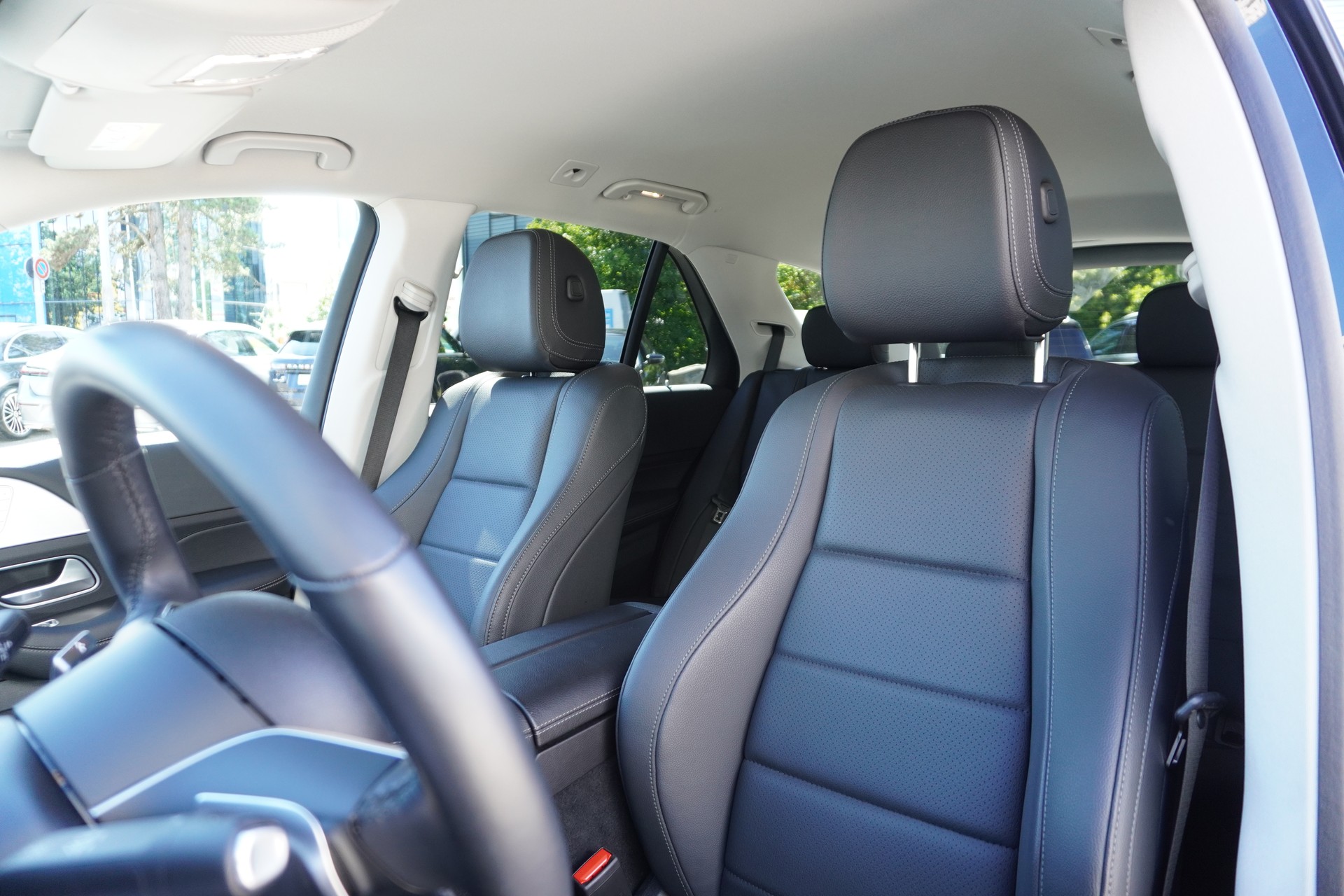 MERCEDES-BENZ GLE 400 e 4Matic 9G-Tronic-image-12