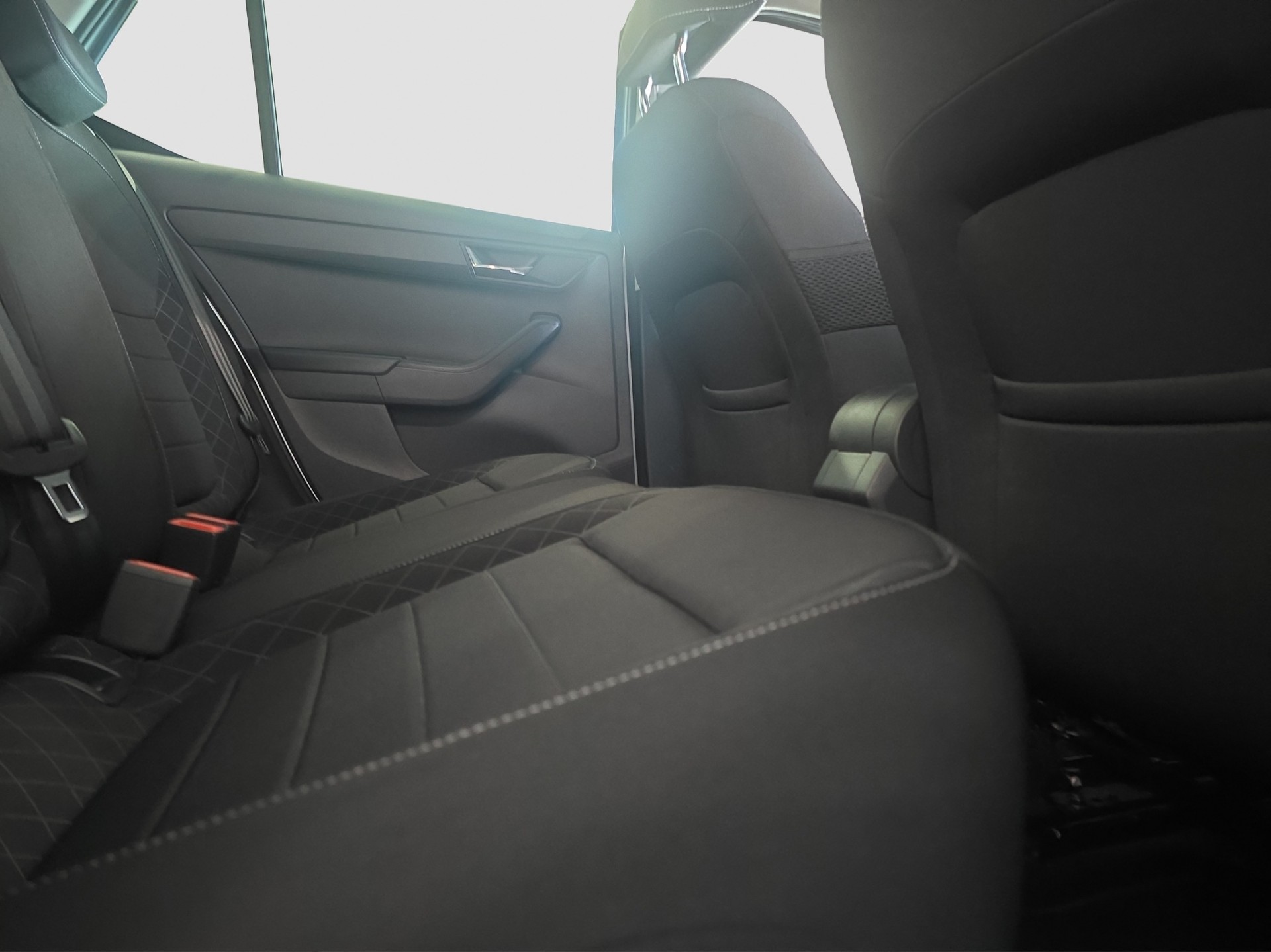 SKODA Fabia 1.2 TSI Style DSG-image-13