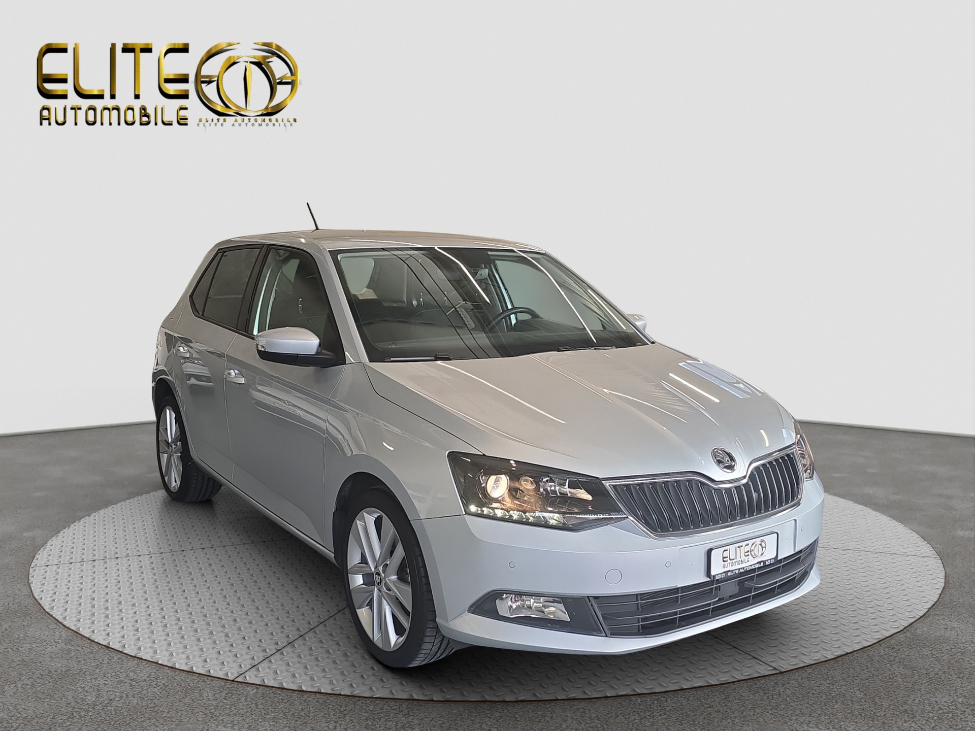 SKODA Fabia 1.2 TSI Style DSG-image-0