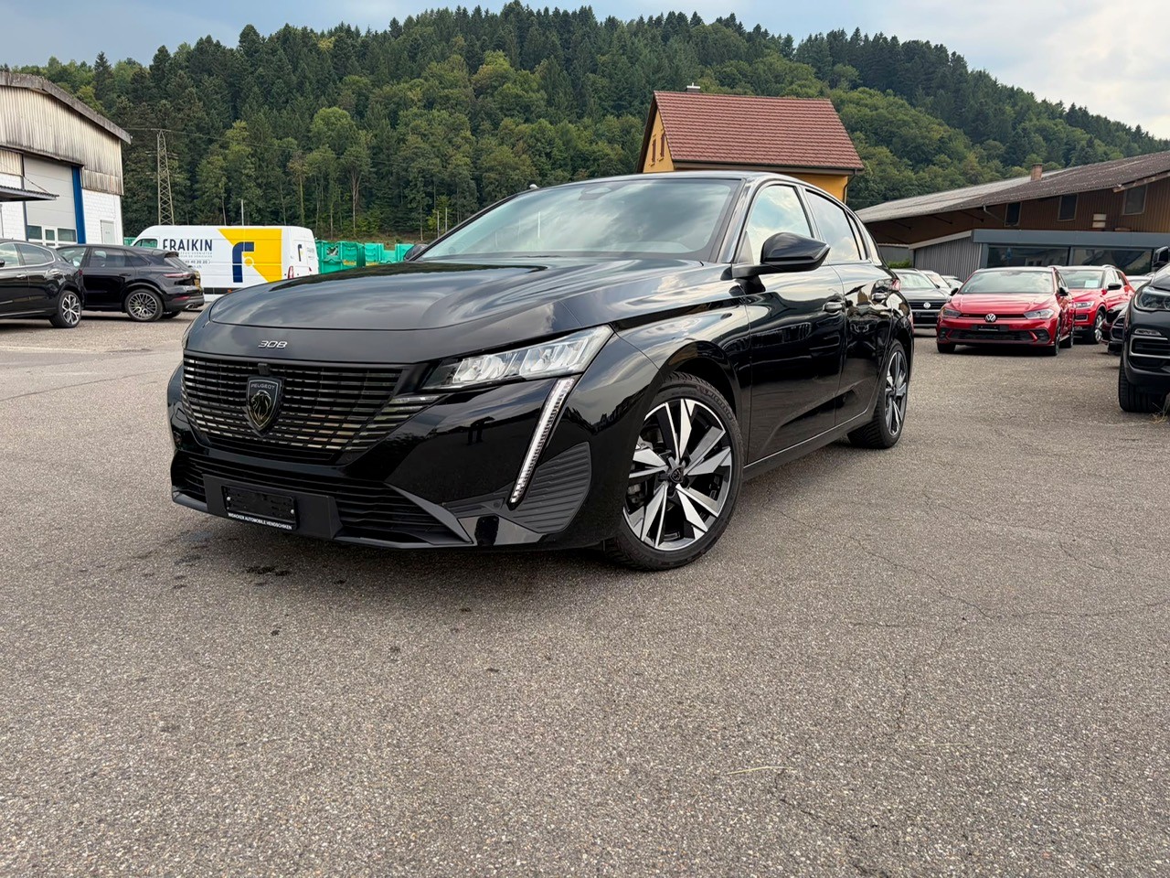 PEUGEOT 308 1.2 Pure Tech GT Pack EAT8-image-0