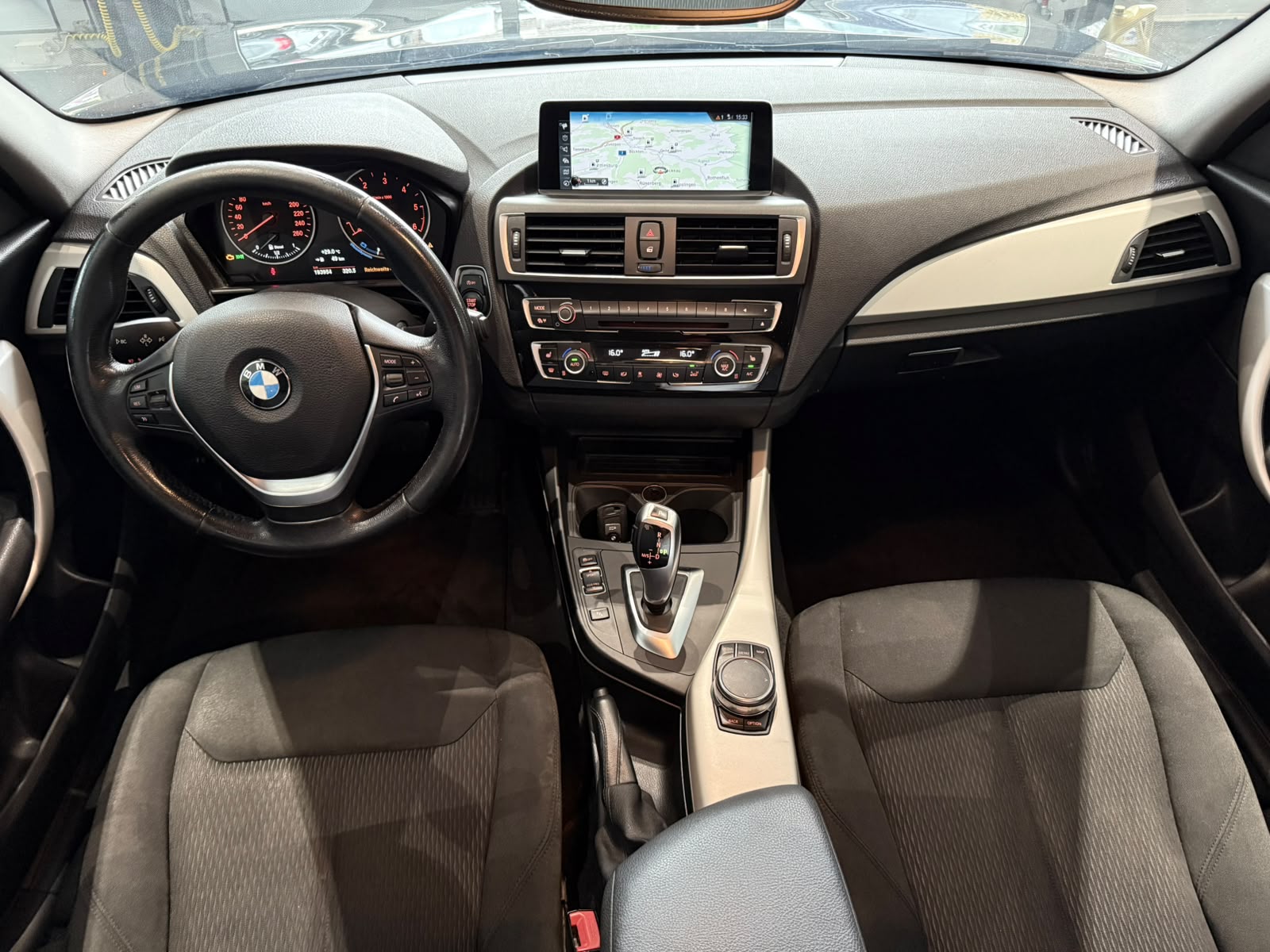 BMW 118d Steptronic-image-8