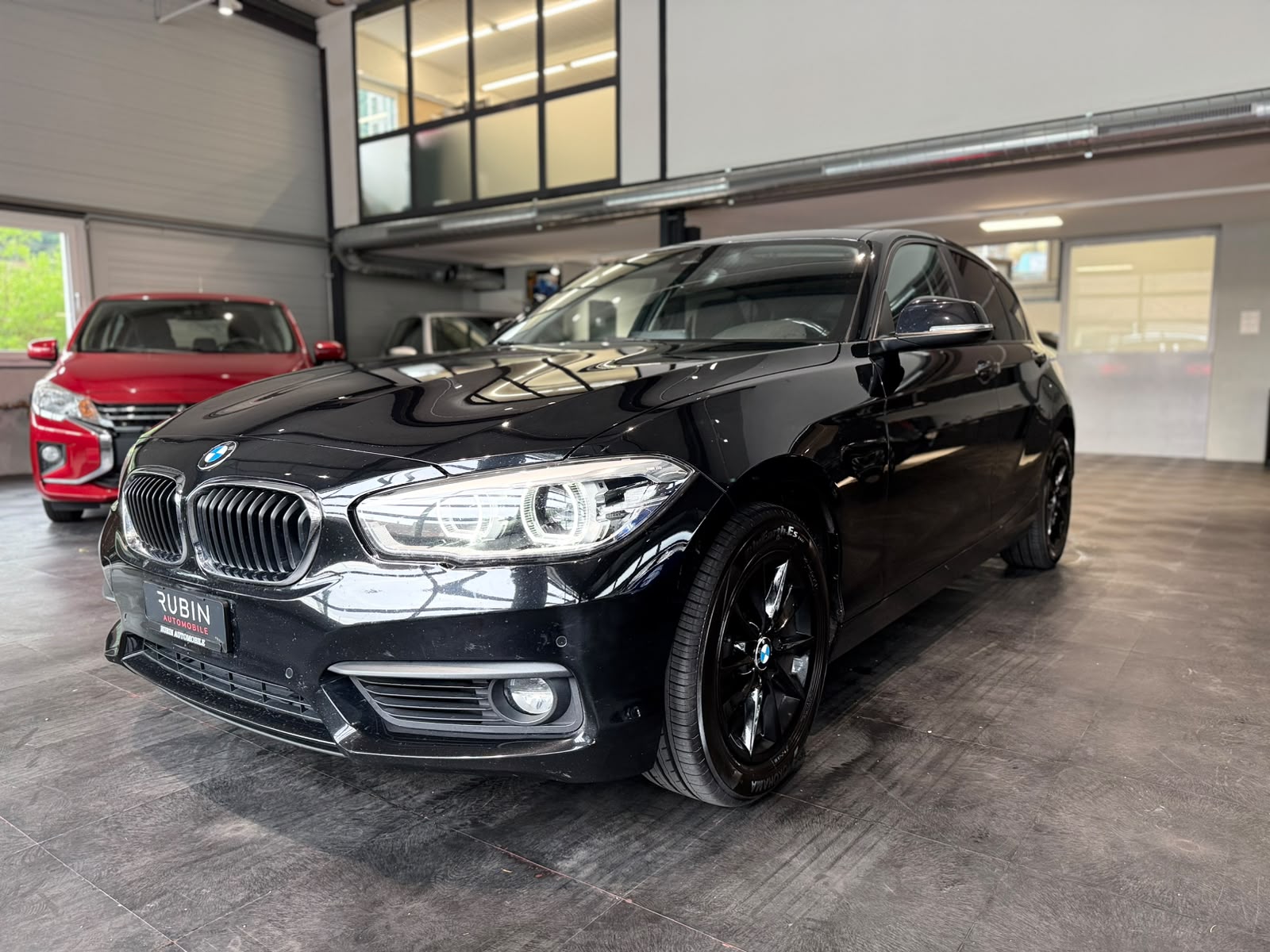 BMW 118d Steptronic-image-0