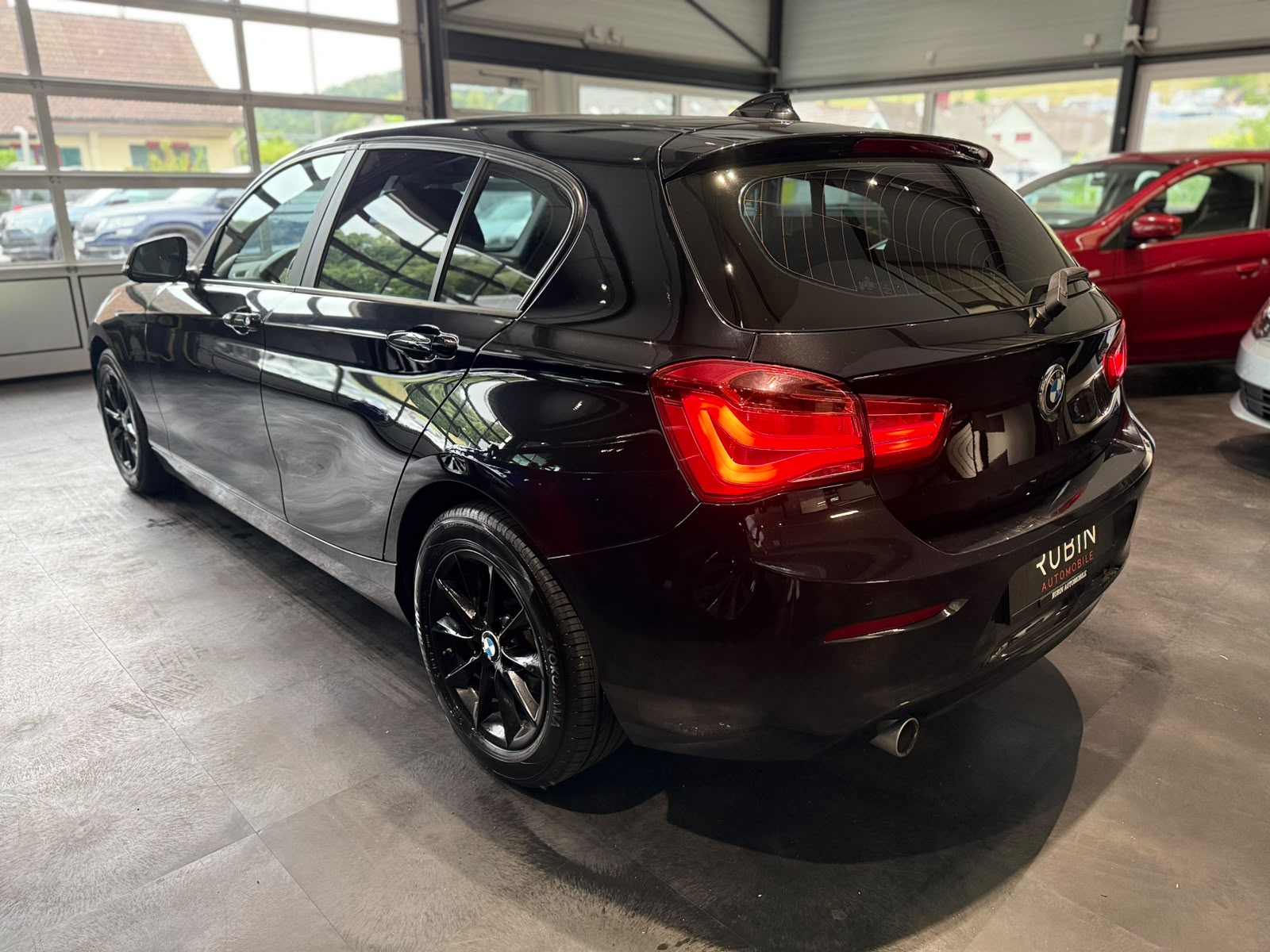 BMW 118d Steptronic-image-1