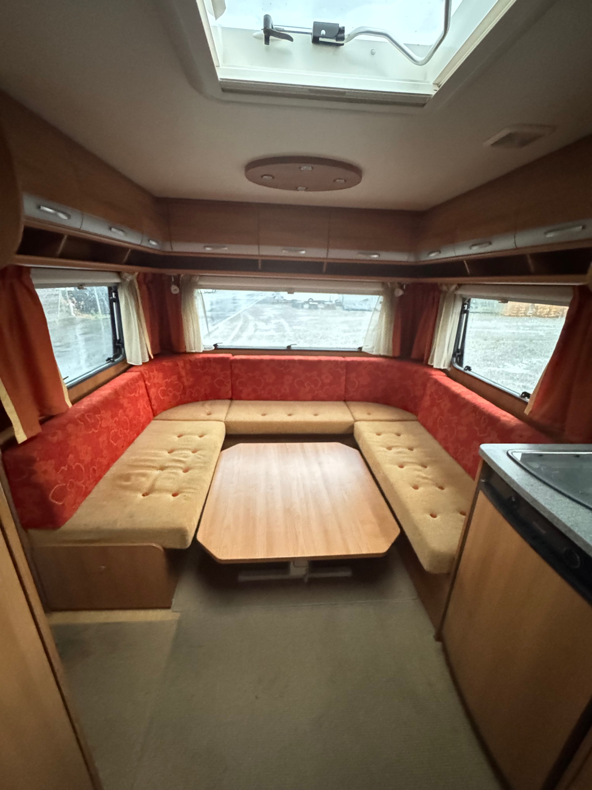 DETHLEFFS Lifestyle Vorzeit - Kajüte Stockbett bis zur 9 Schlafplätze-image-7