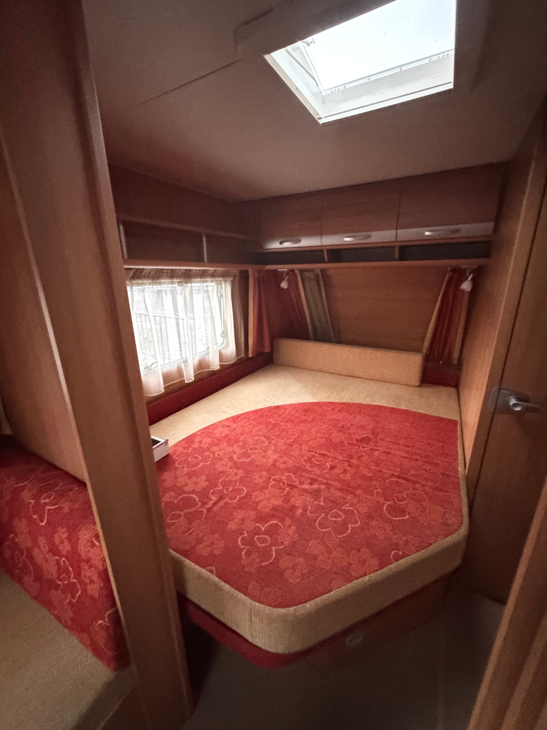 DETHLEFFS Lifestyle Vorzeit - Kajüte Stockbett bis zur 9 Schlafplätze-image-14