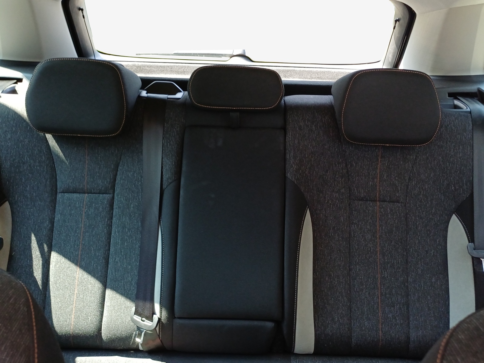 SKODA Kamiq 1.0 TSI Style DSG-image-11