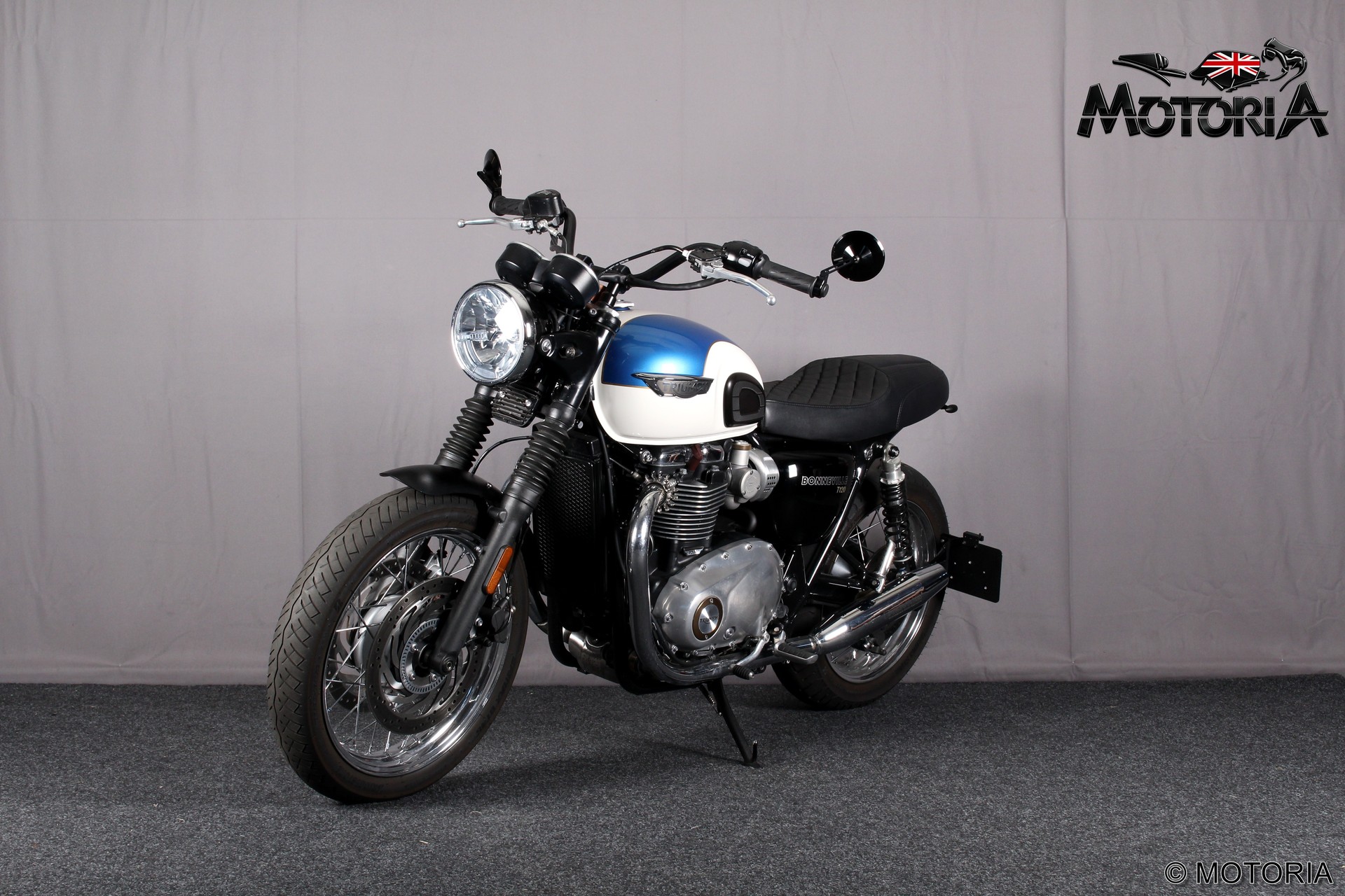 TRIUMPH Bonneville T120-showroom-element-1