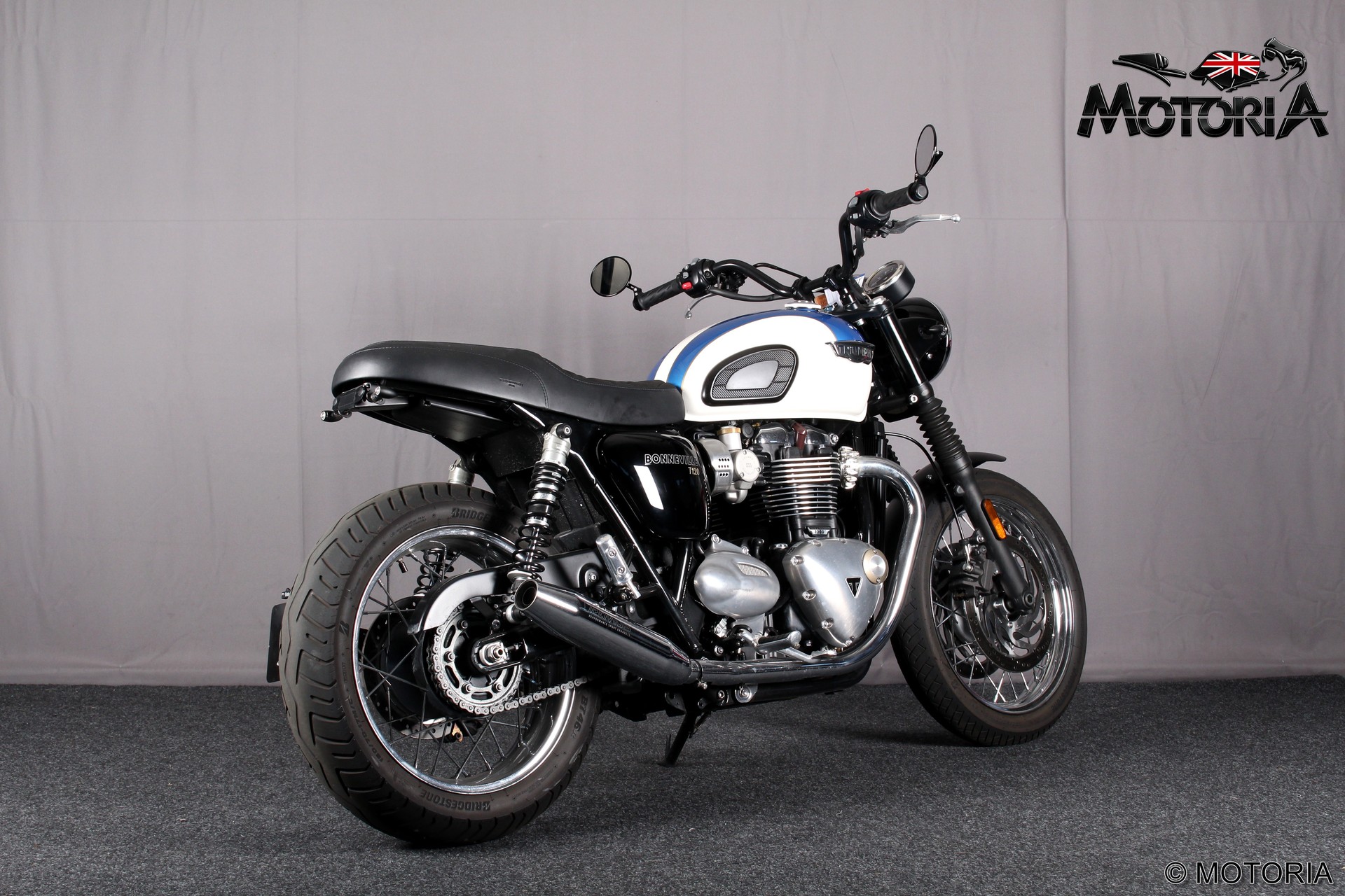 TRIUMPH Bonneville T120-image-5