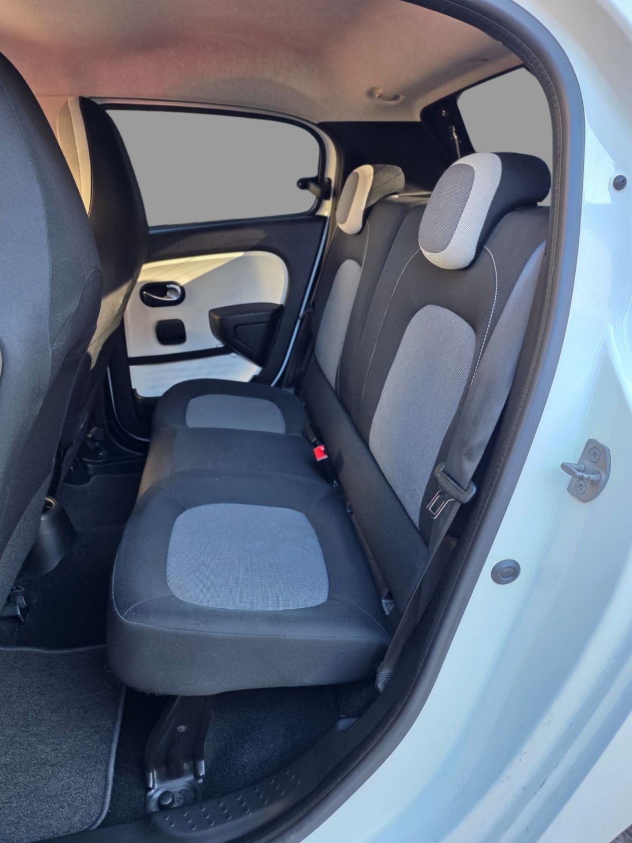RENAULT Twingo 0.9 City EDC-image-12
