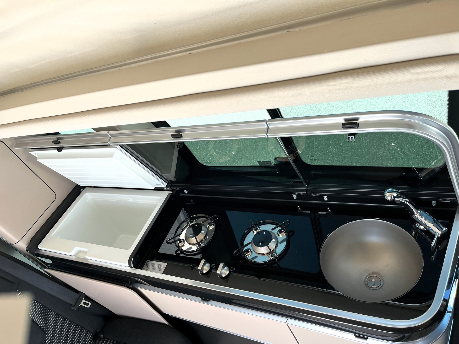 MERCEDES-BENZ Marco Polo 250 d 4M Automat-image-15