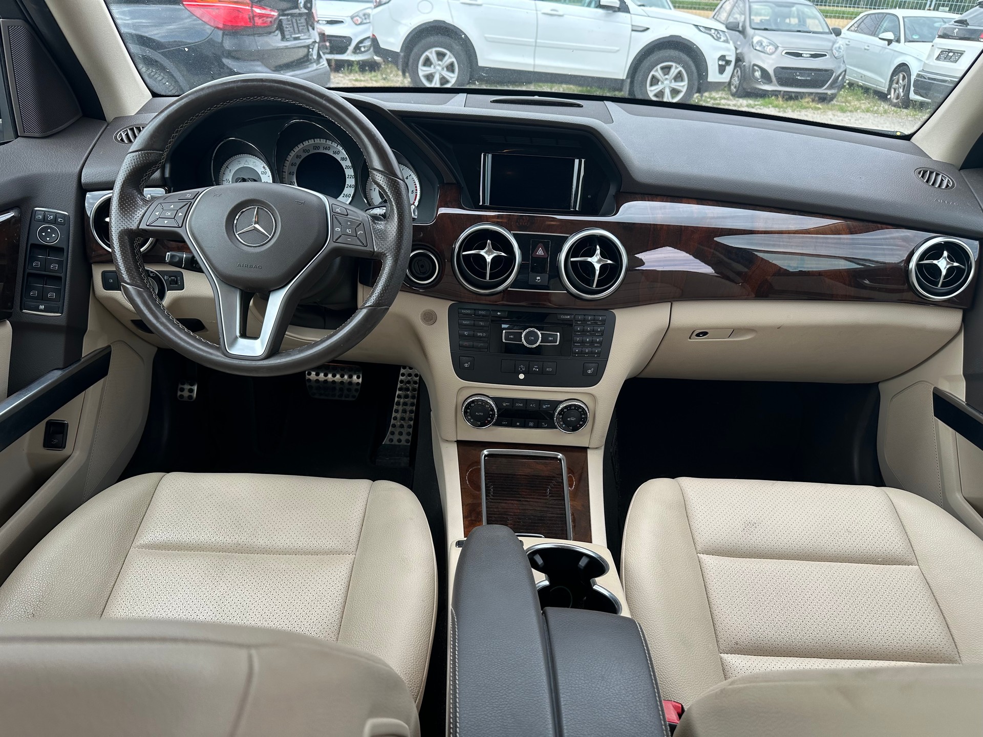 MERCEDES-BENZ GLK 220 BlueTEC 4Matic 7G-Tronic-image-10