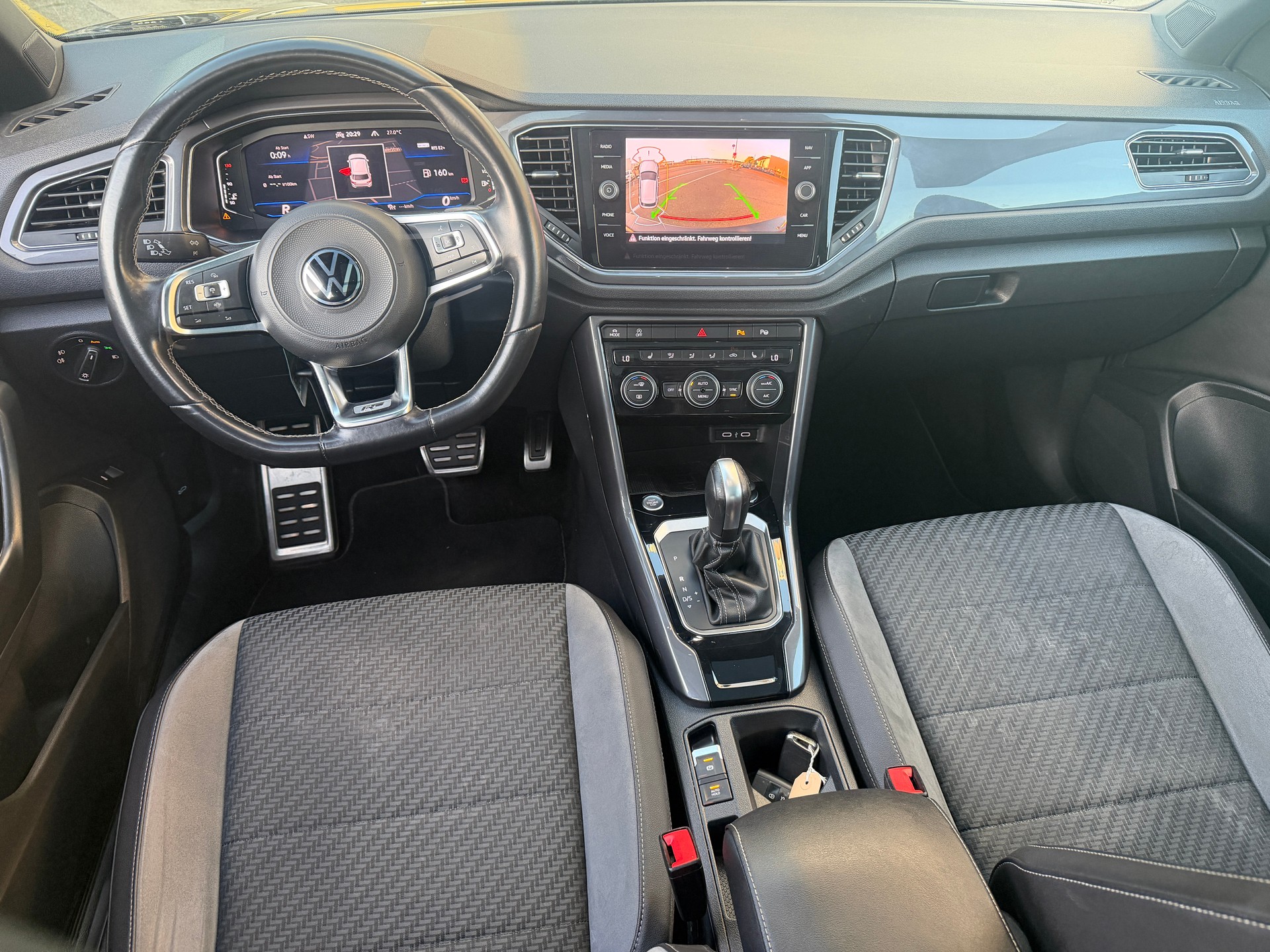 VW T-Roc 1.5 TSI EVO Advance-image-15