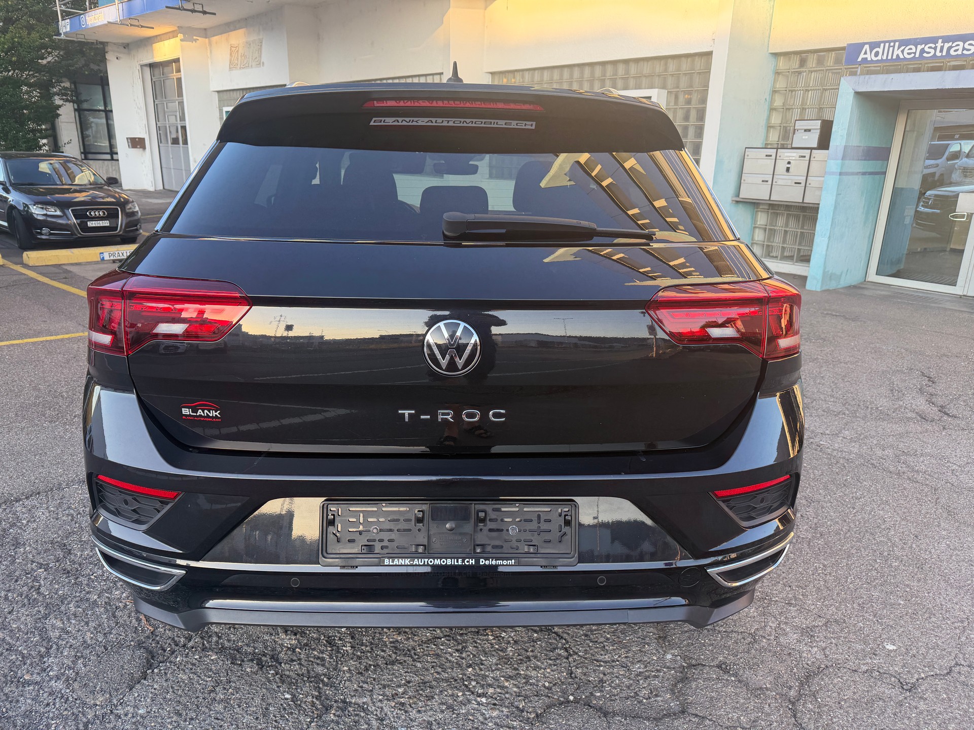 VW T-Roc 1.5 TSI EVO Advance-image-8