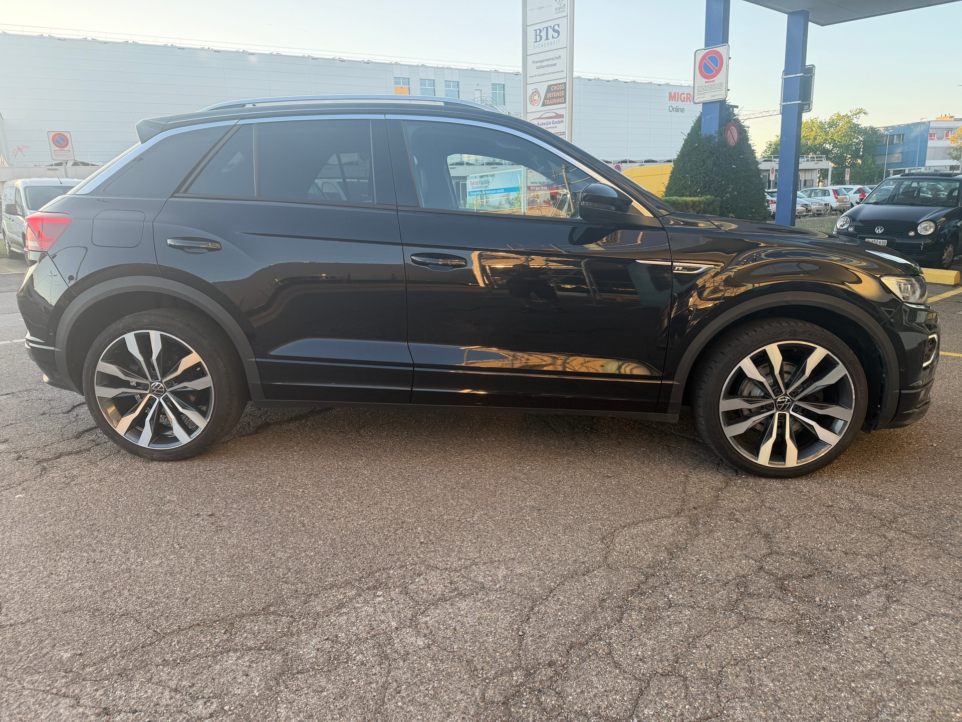 VW T-Roc 1.5 TSI EVO Advance-image-6