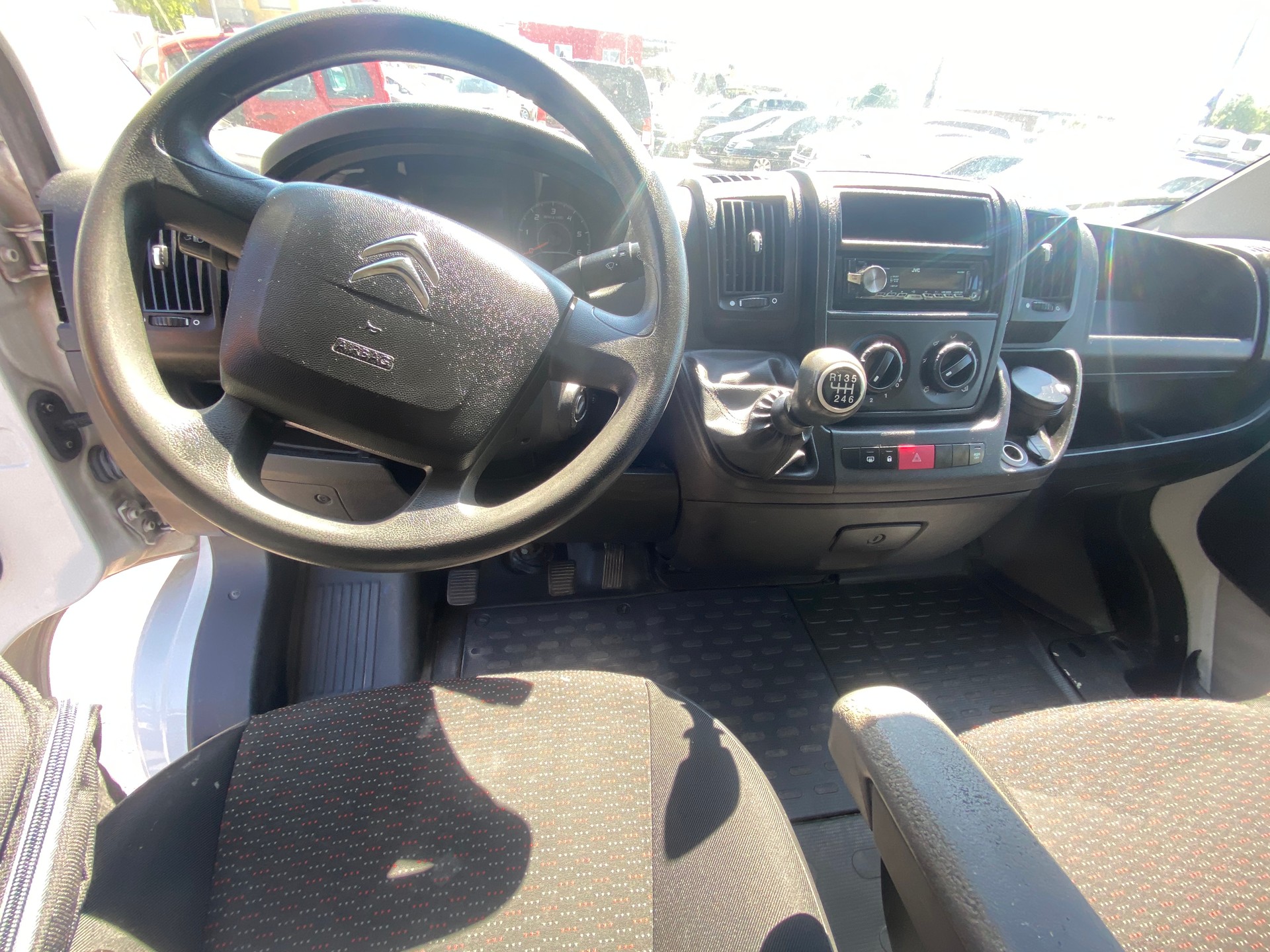CITROEN Jumper 30 2.0 BlueHDi 110 Confort L1H1-image-8