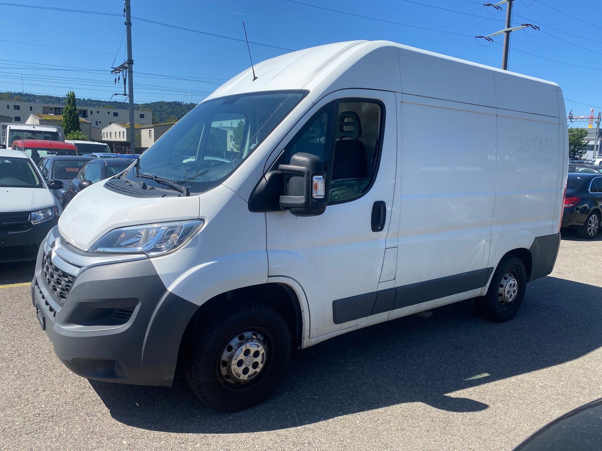 CITROEN Jumper 30 2.0 BlueHDi 110 Confort L1H1-image-2