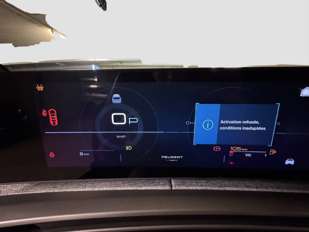 PEUGEOT 3008 1.2 Hybrid GT-image-8