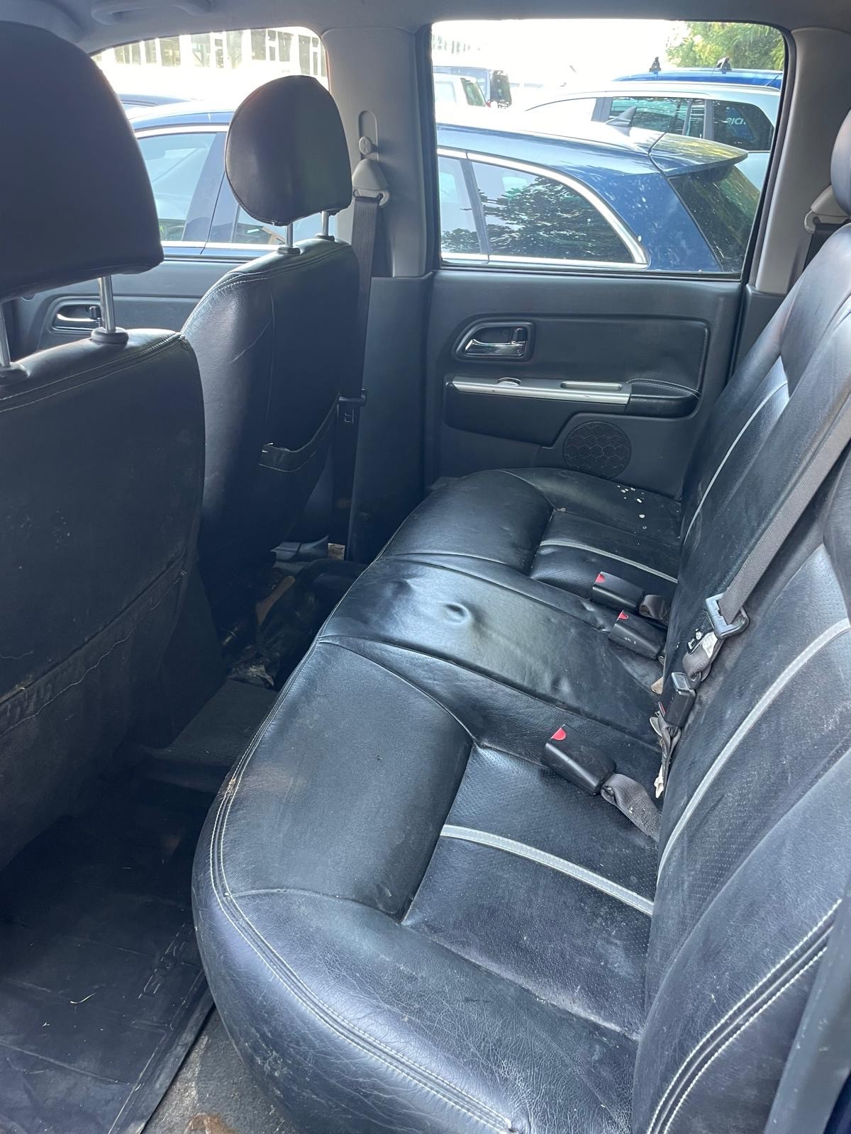 ISUZU D-MAX CrewCab LS 3.0 4x4 A-image-9