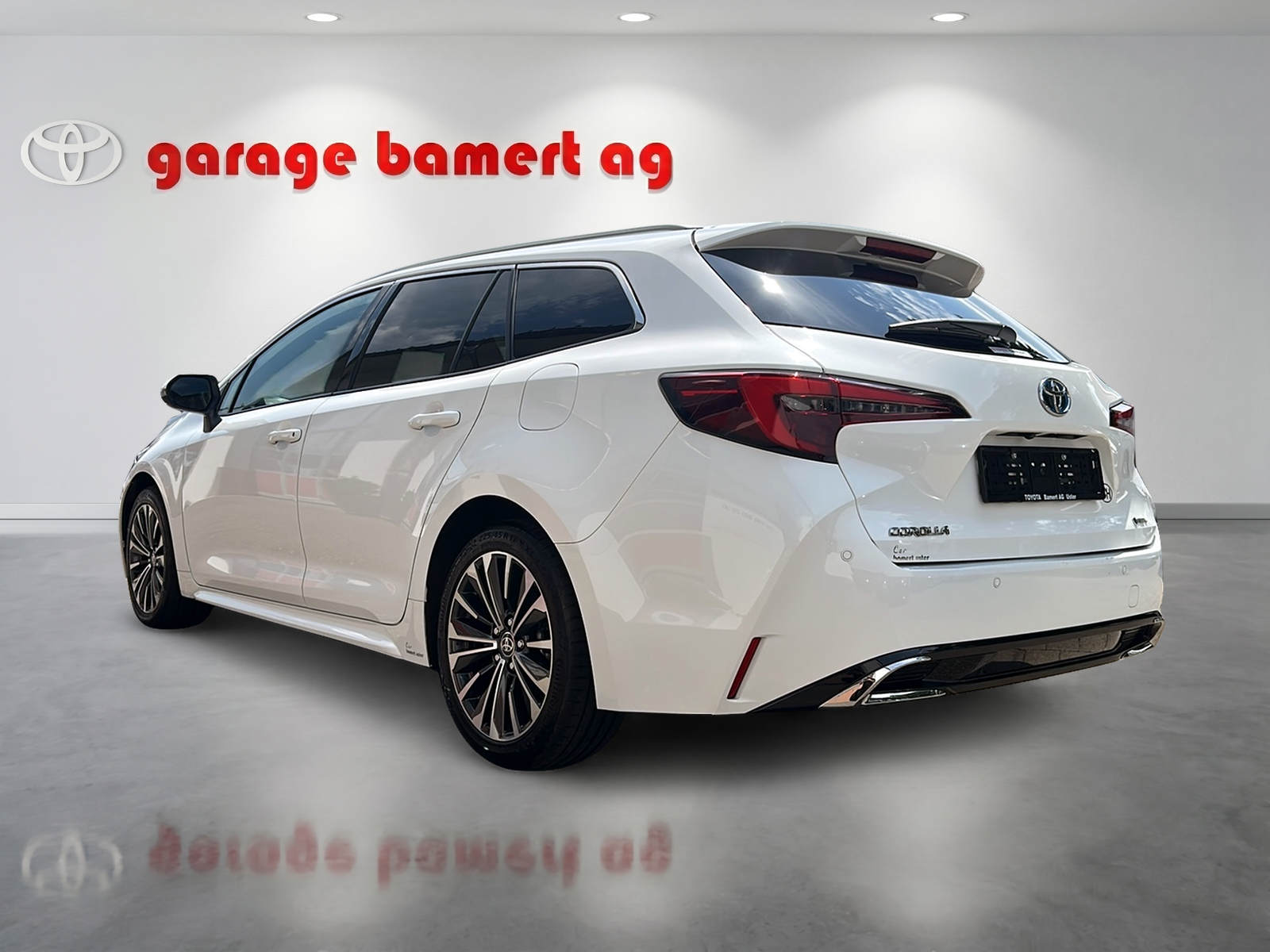 TOYOTA Corolla Touring Sports 2.0 HSD Trend-image-3