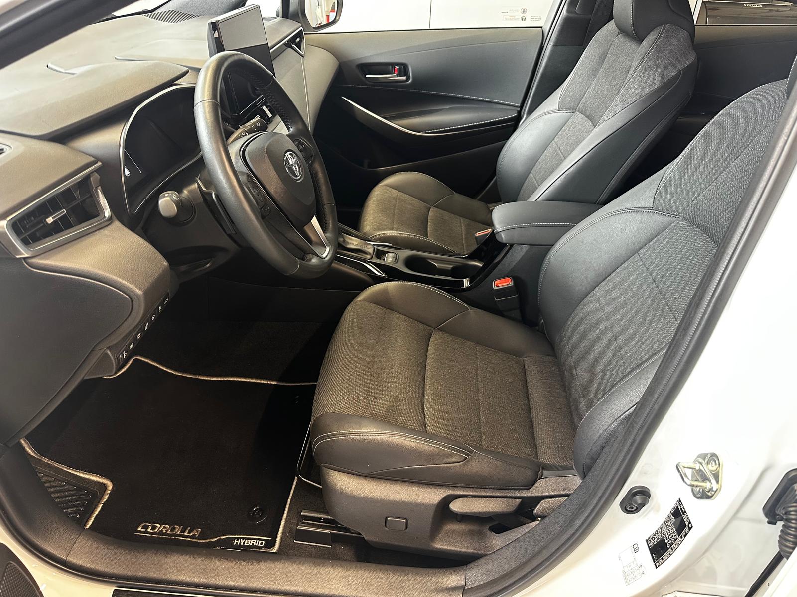 TOYOTA Corolla Touring Sports 2.0 HSD Trend-image-9