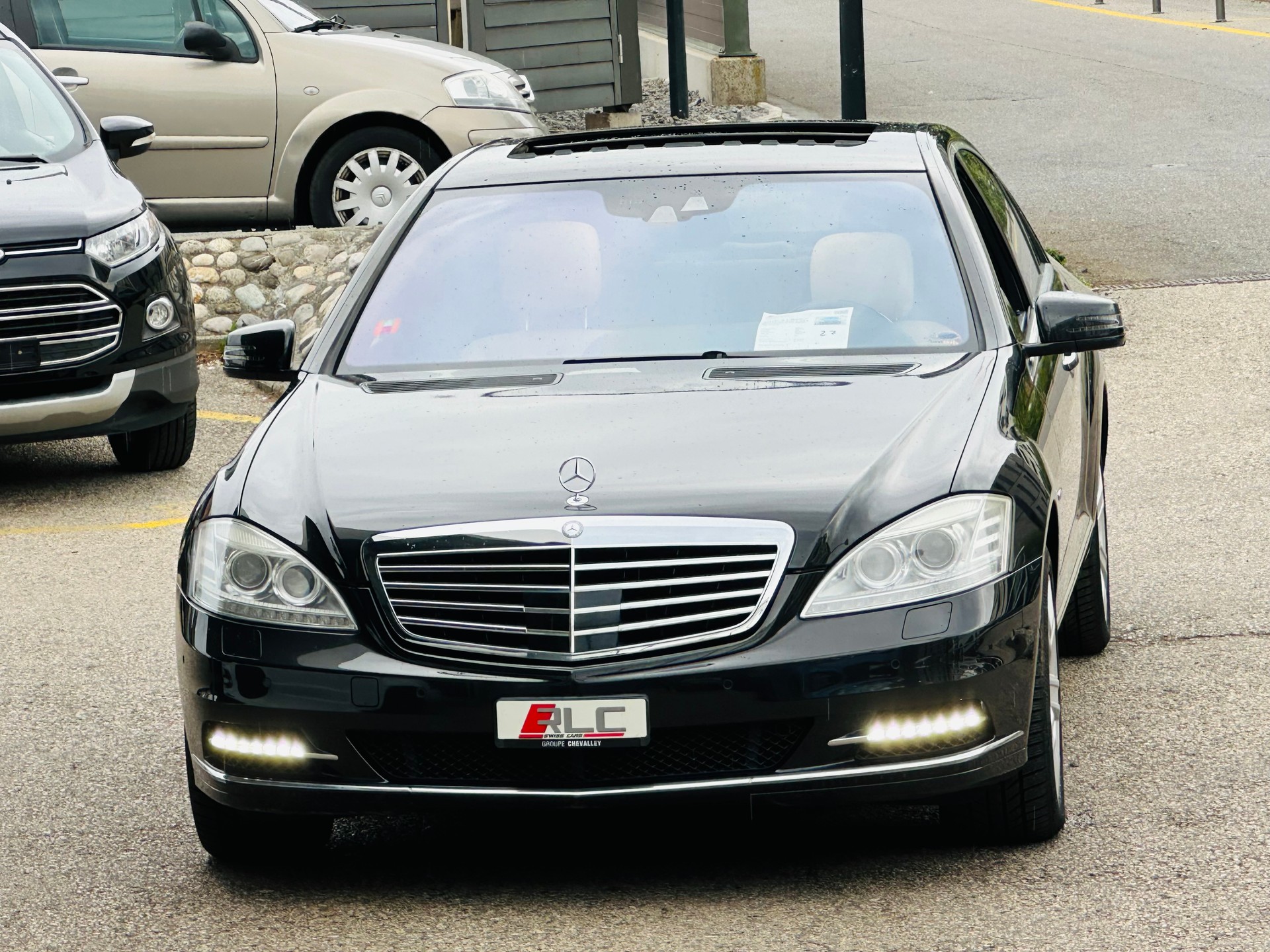 MERCEDES-BENZ S 500 L BlueEfficiency SS 4Matic 7G-Tronic-image-5