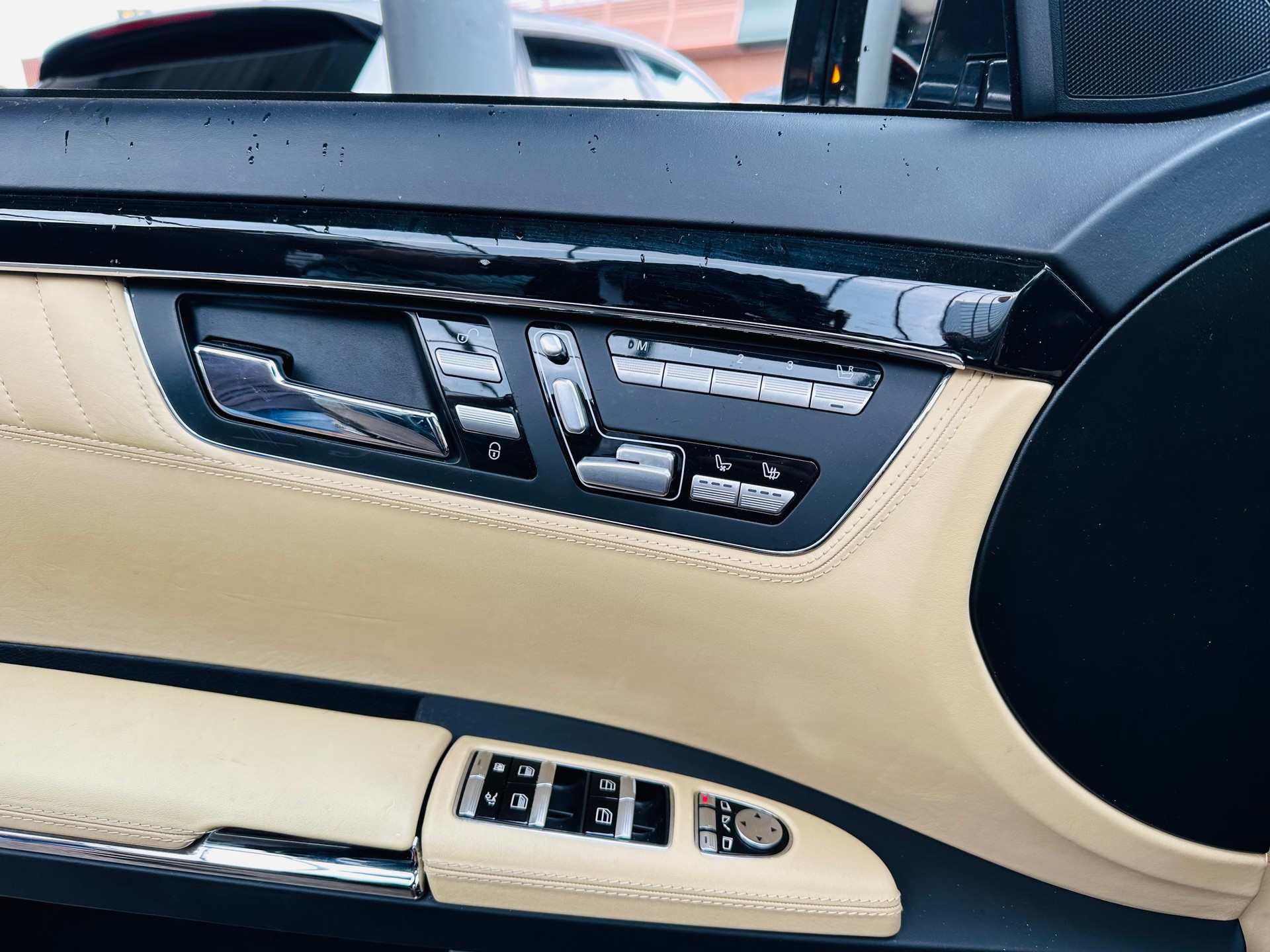 MERCEDES-BENZ S 500 L BlueEfficiency SS 4Matic 7G-Tronic-image-15