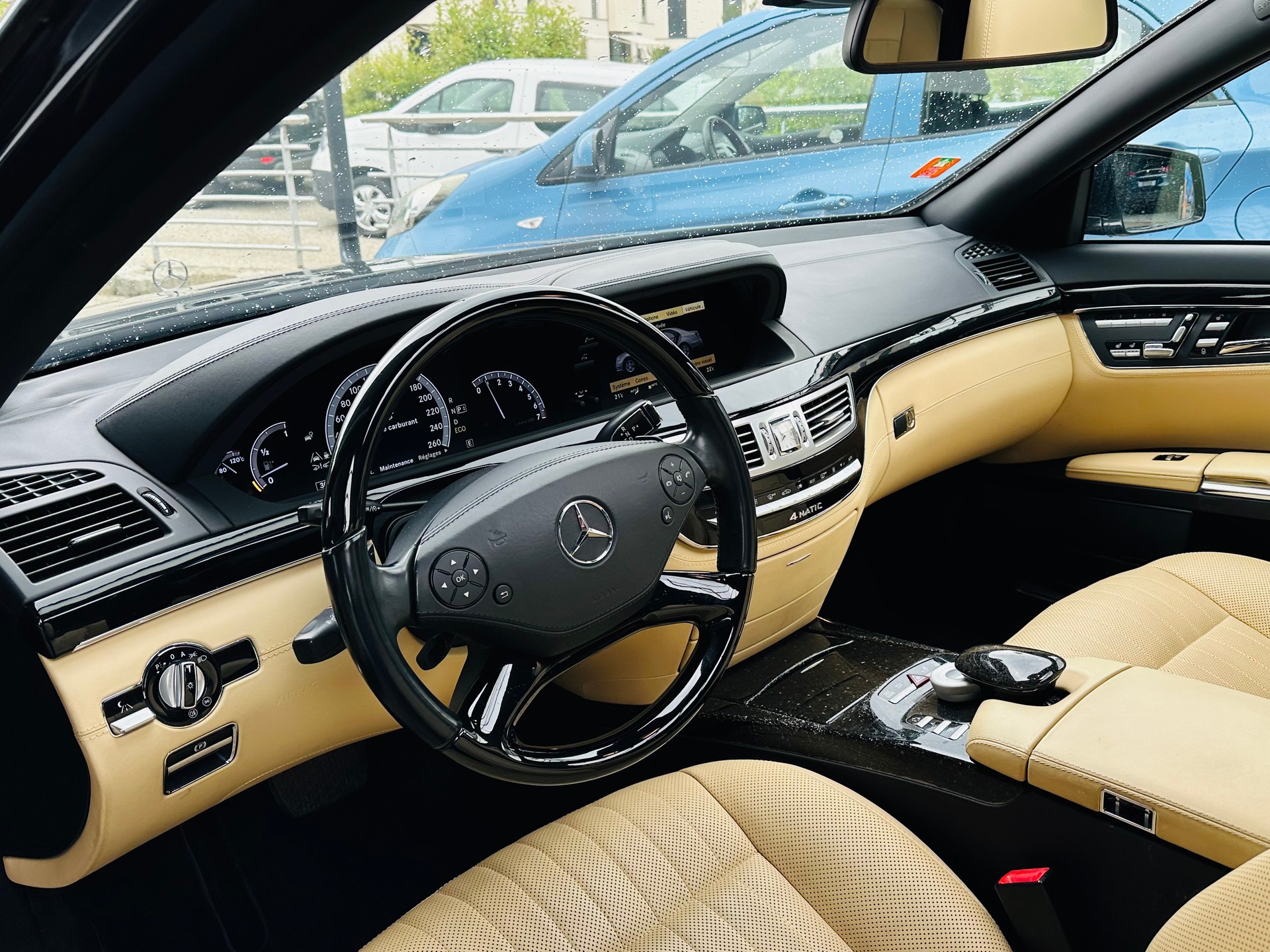 MERCEDES-BENZ S 500 L BlueEfficiency SS 4Matic 7G-Tronic-image-11
