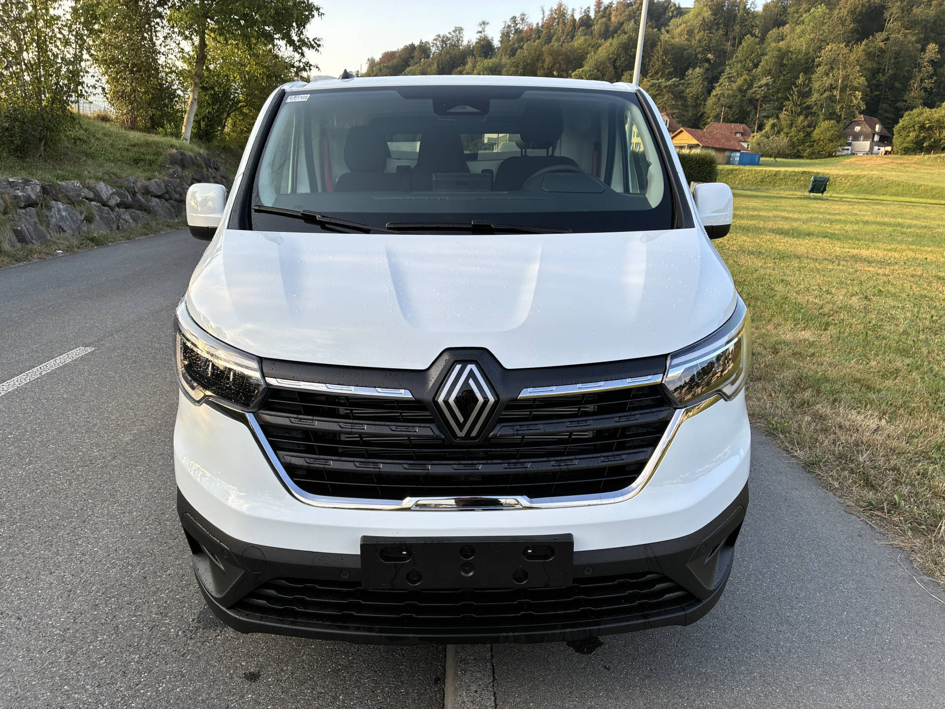 RENAULT Trafic Kaw. 3.0 t L2H1 150 PS Automat-image-6