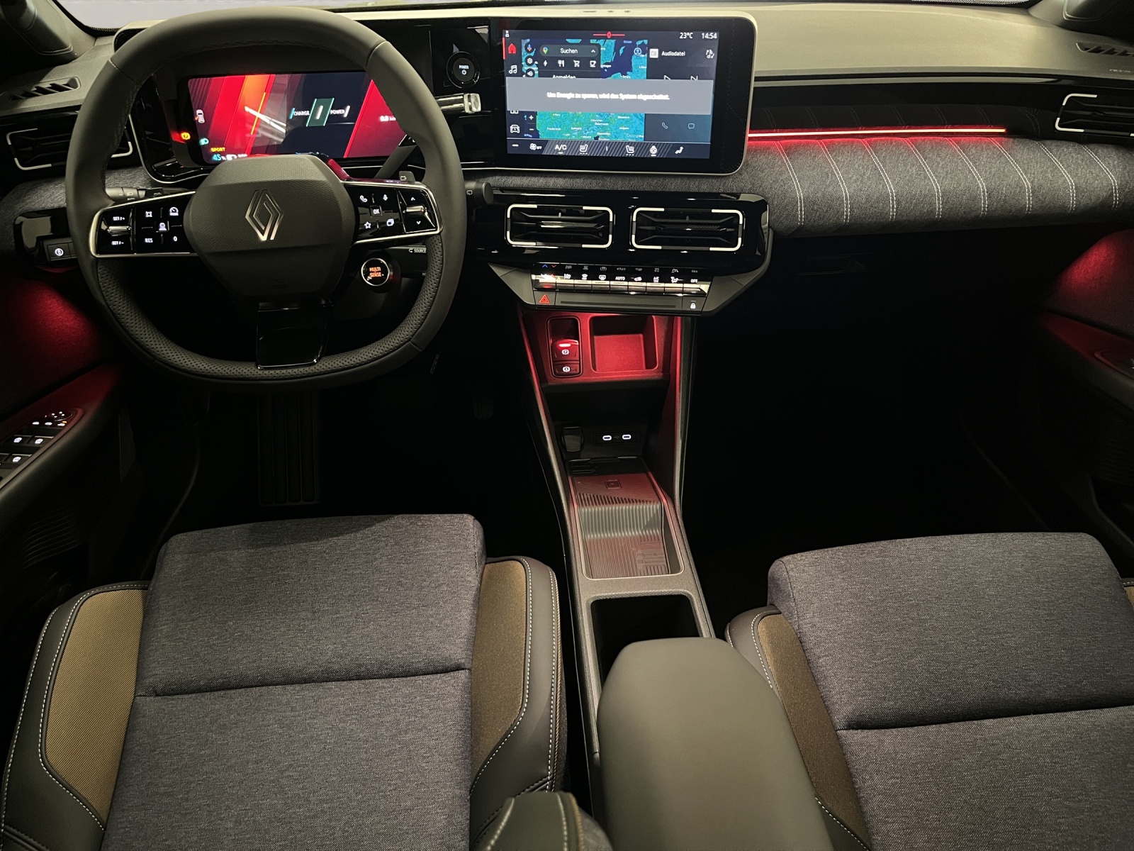 RENAULT R5 E-Tech Comfort Range techno-image-9