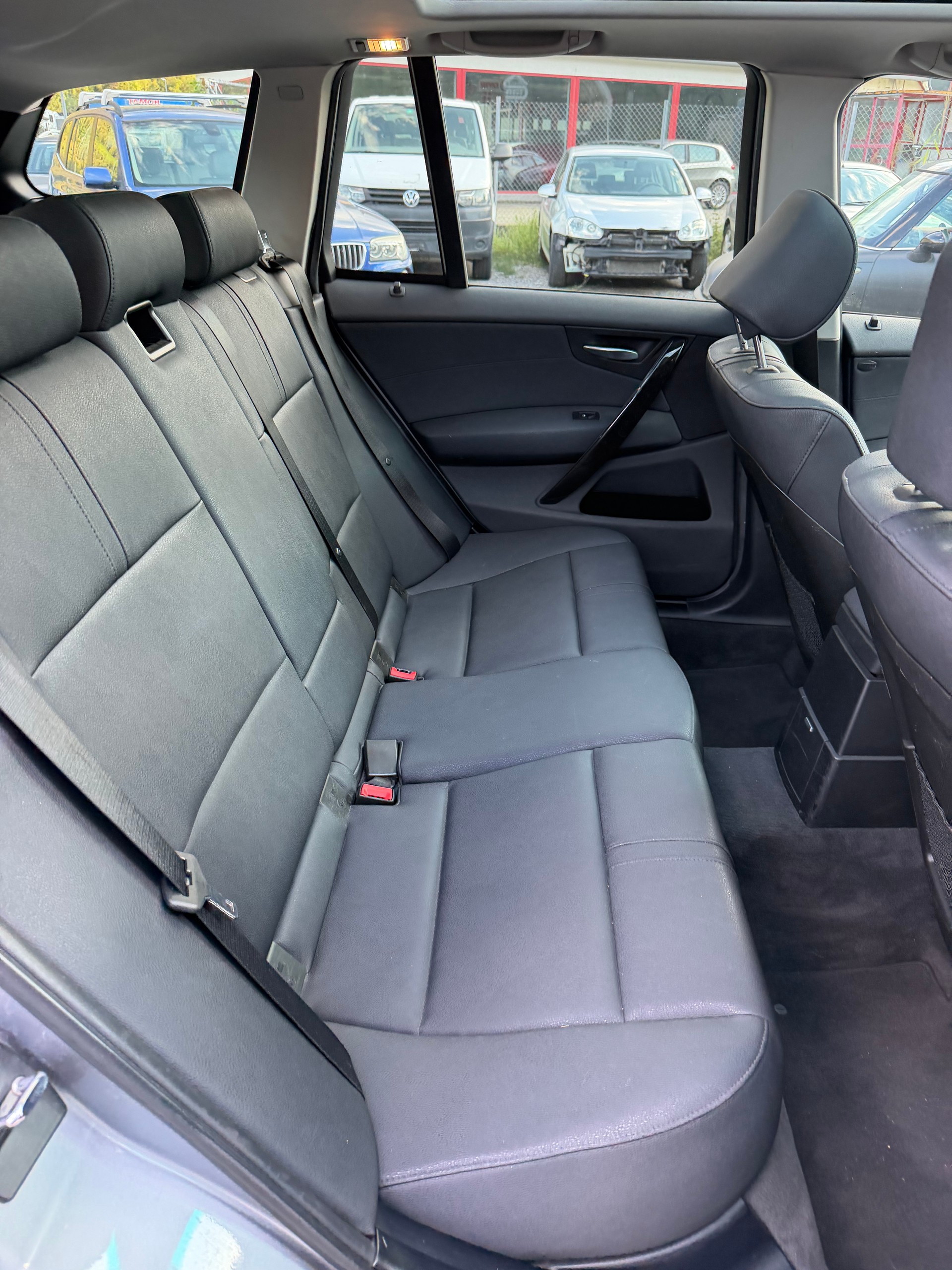 BMW X3 xDrive 30i (3.0si)-image-8