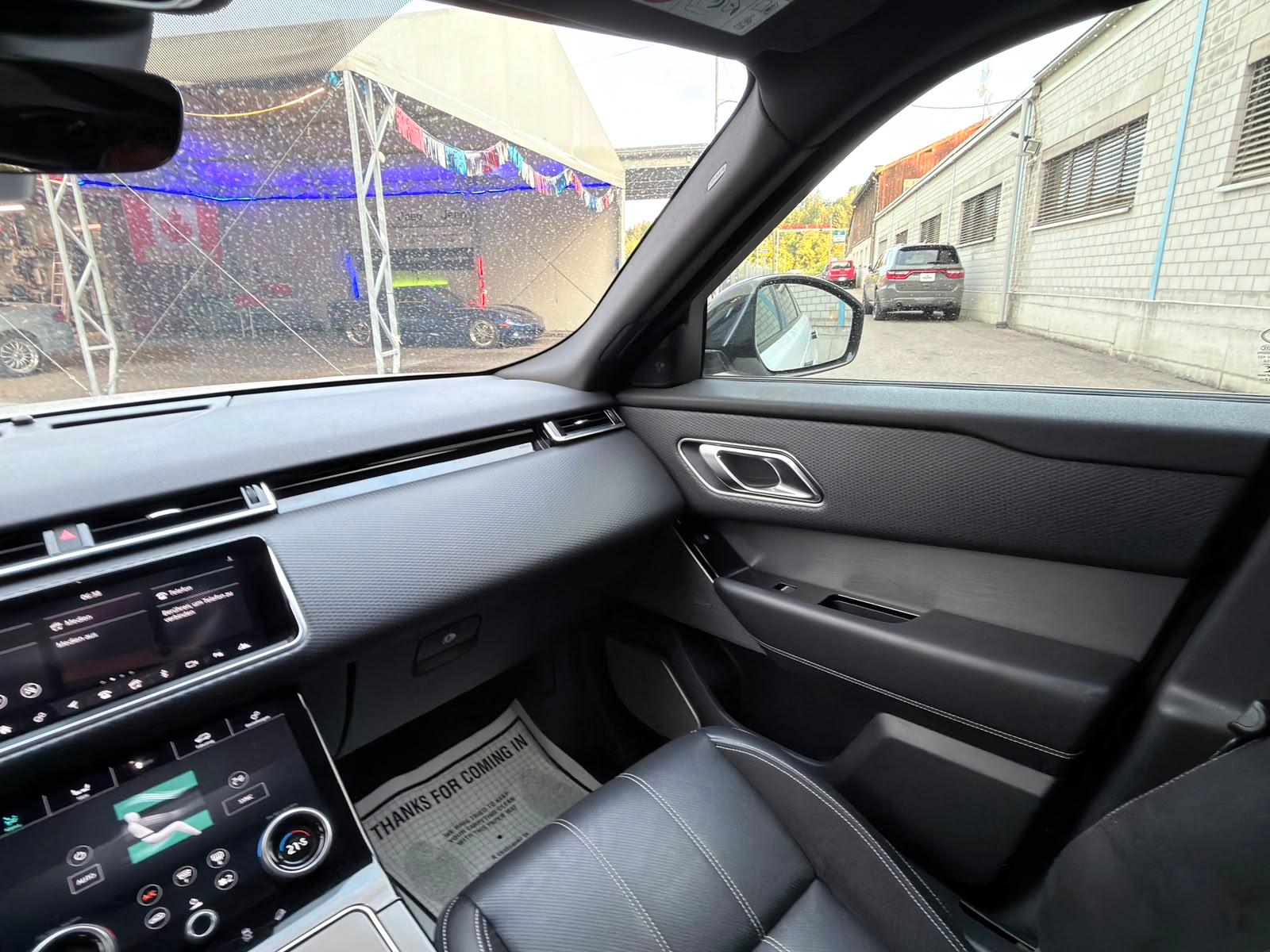 LAND ROVER Range Rover Velar 2.0 T R-Dynamic SE-image-14