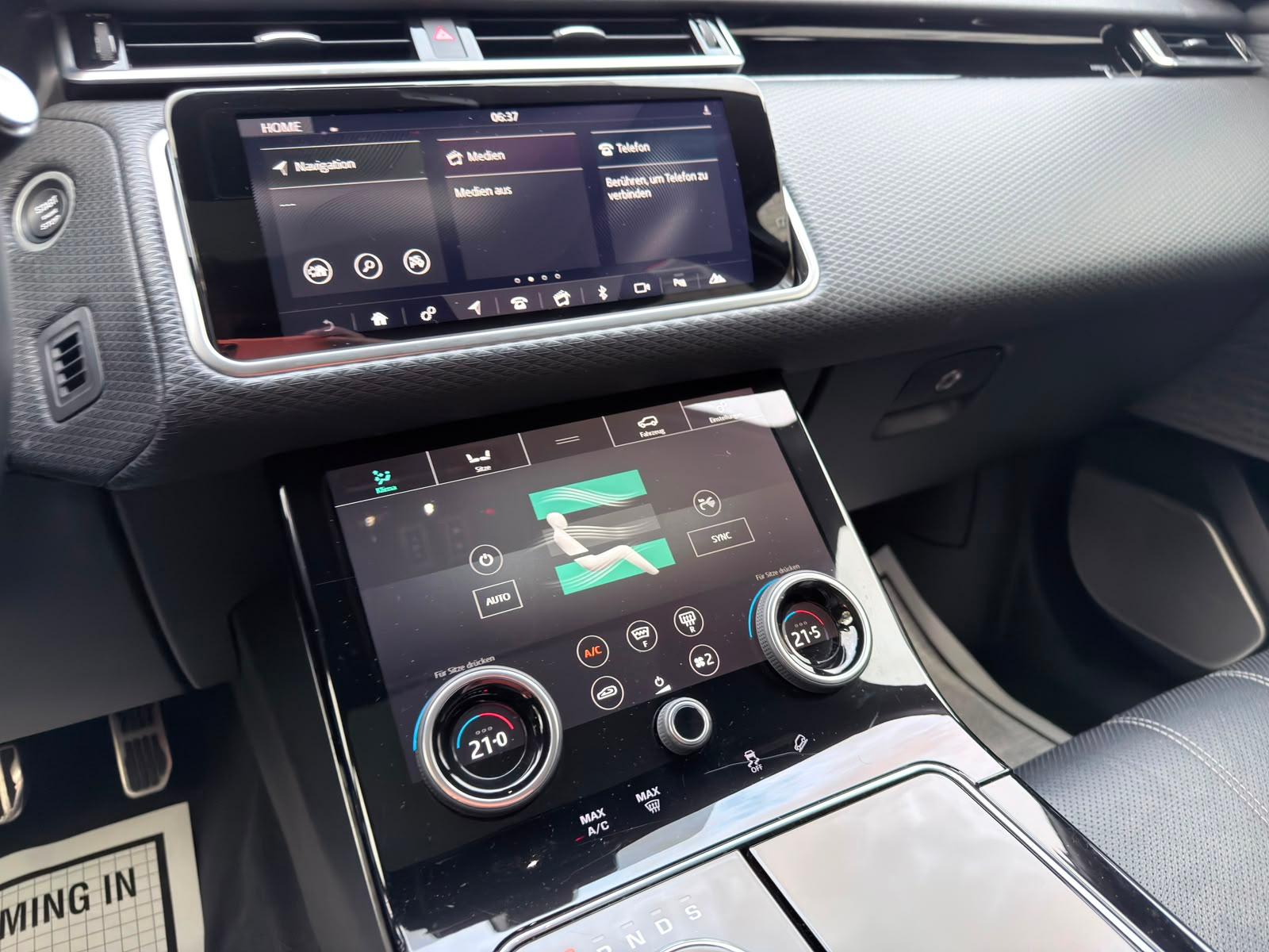 LAND ROVER Range Rover Velar 2.0 T R-Dynamic SE-image-12