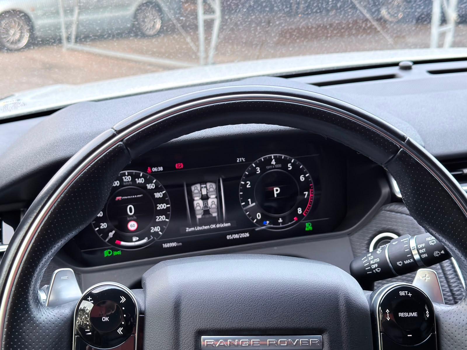 LAND ROVER Range Rover Velar 2.0 T R-Dynamic SE-image-15