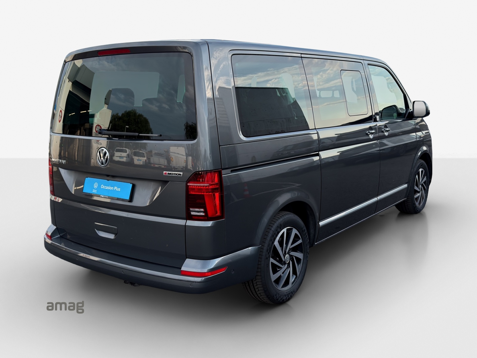 VW T6.1 Multivan 2.0 TDI Highline Liberty 4Motion DSG-image-8