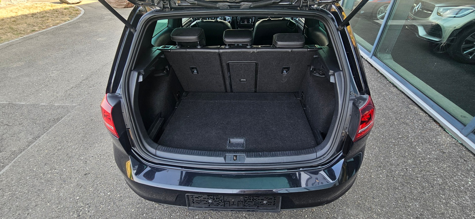 VW Golf 2.0 TDI GTD-image-10